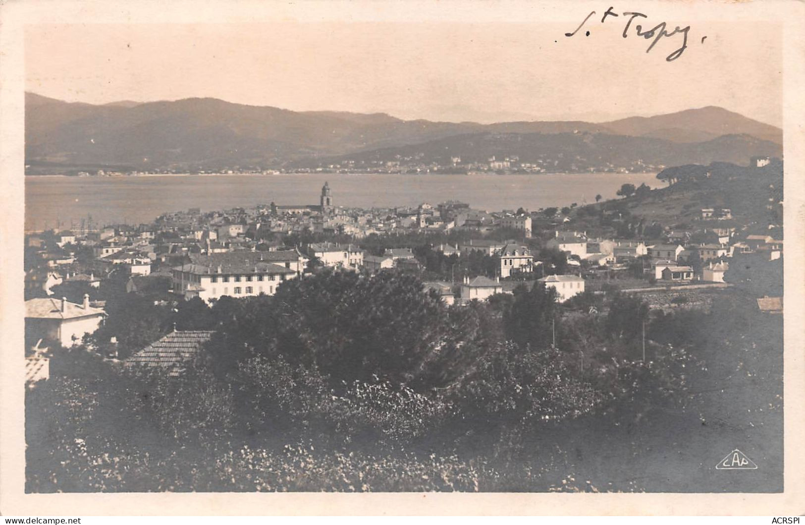 83  Saint-Tropez  Vue Générale   (Scan R/V) N°   14   \PP1099Bis - Saint-Tropez