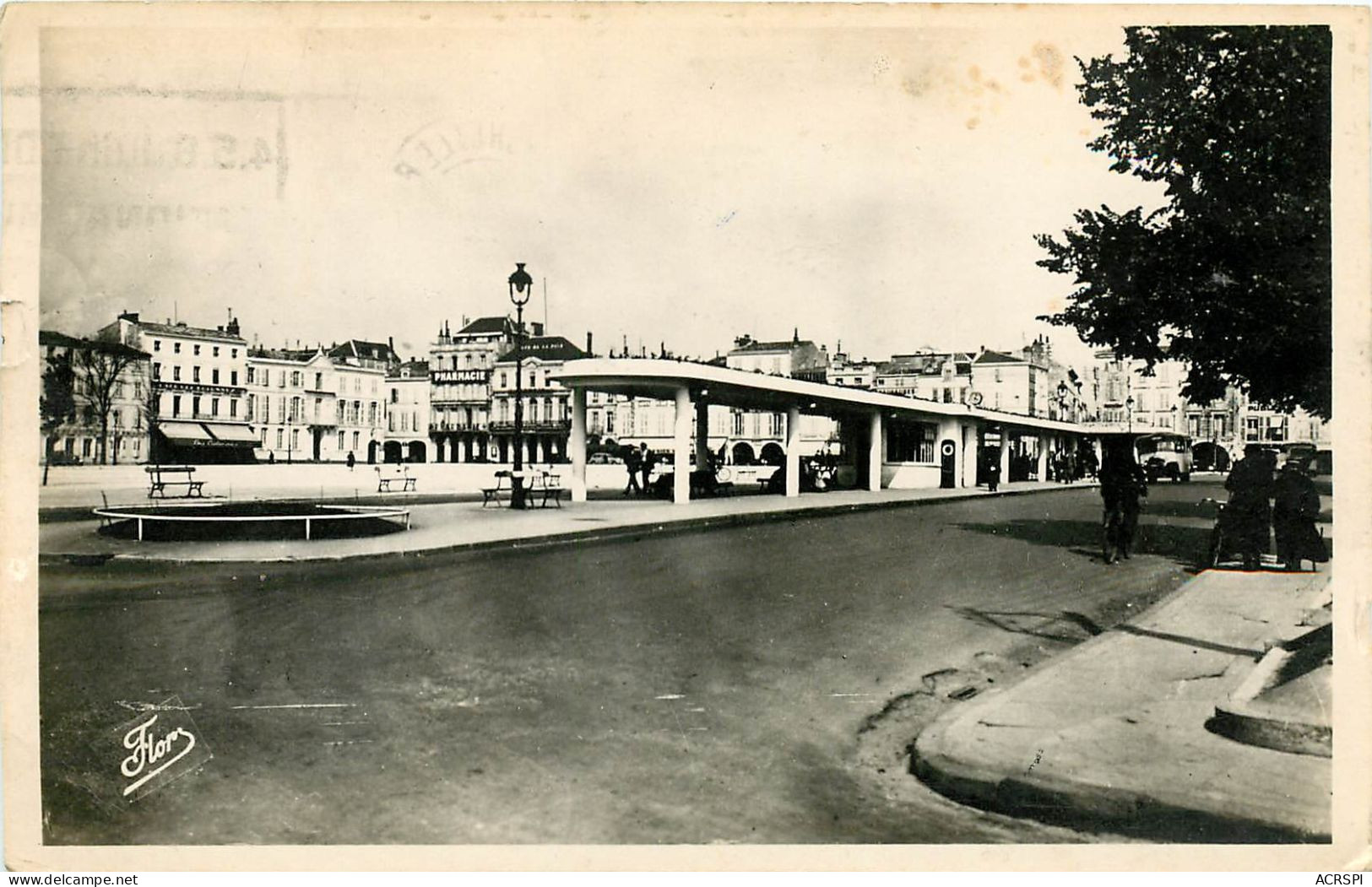 LA ROCHELLE La Place D'arme (scan Recto-verso) Ref 1079 - La Rochelle