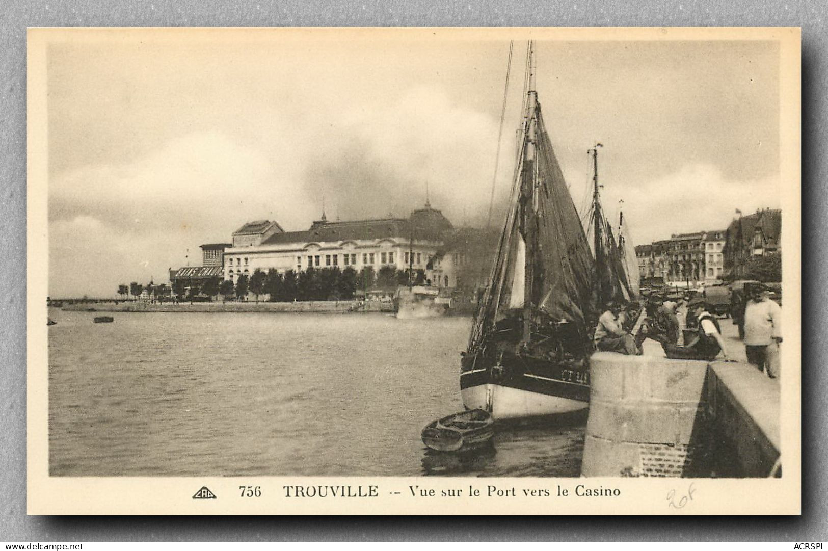 TROUVILLE Vue Sur Le Port  (scan Recto-verso) Ref 1074 - Trouville