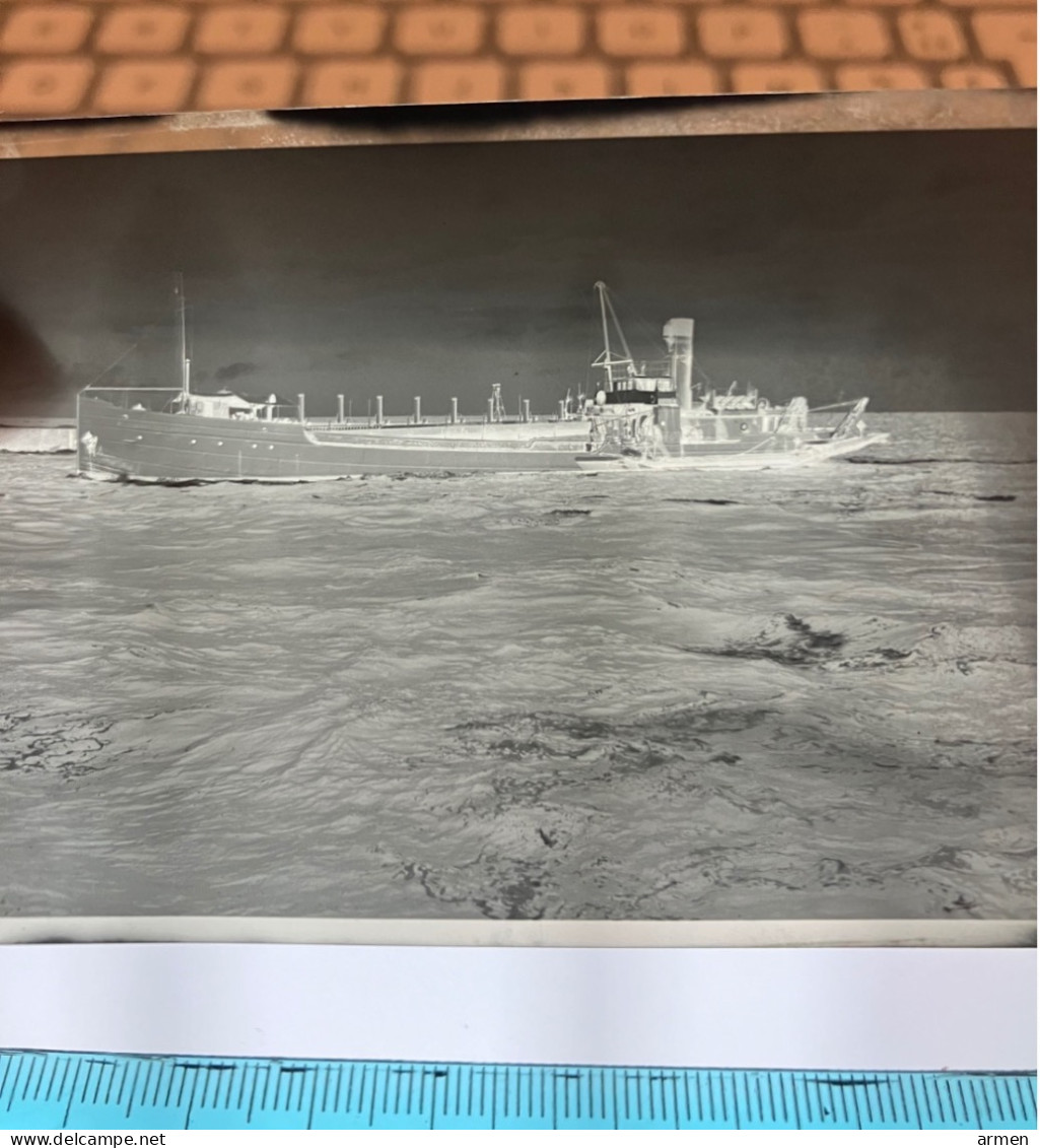 Négatif Film Snapshot - Bateau Ship Navire Cargo à Identifier - Diapositivas De Vidrio