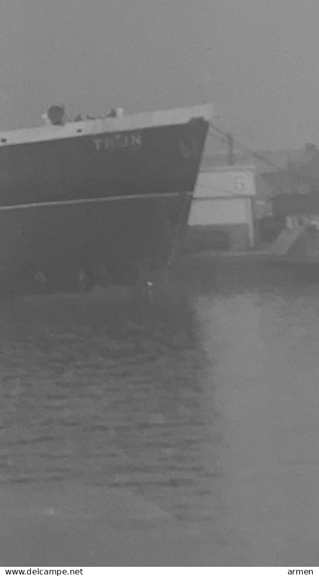 Négatif Film Snapshot - Docks Ship Navire Cargo «  TRUN «  A Identifier - Glass Slides