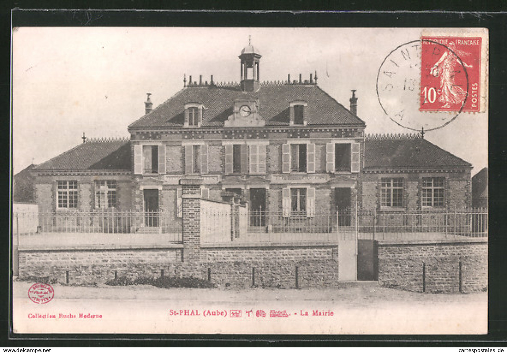 CPA St-Phal, La Mairie  - Sonstige & Ohne Zuordnung