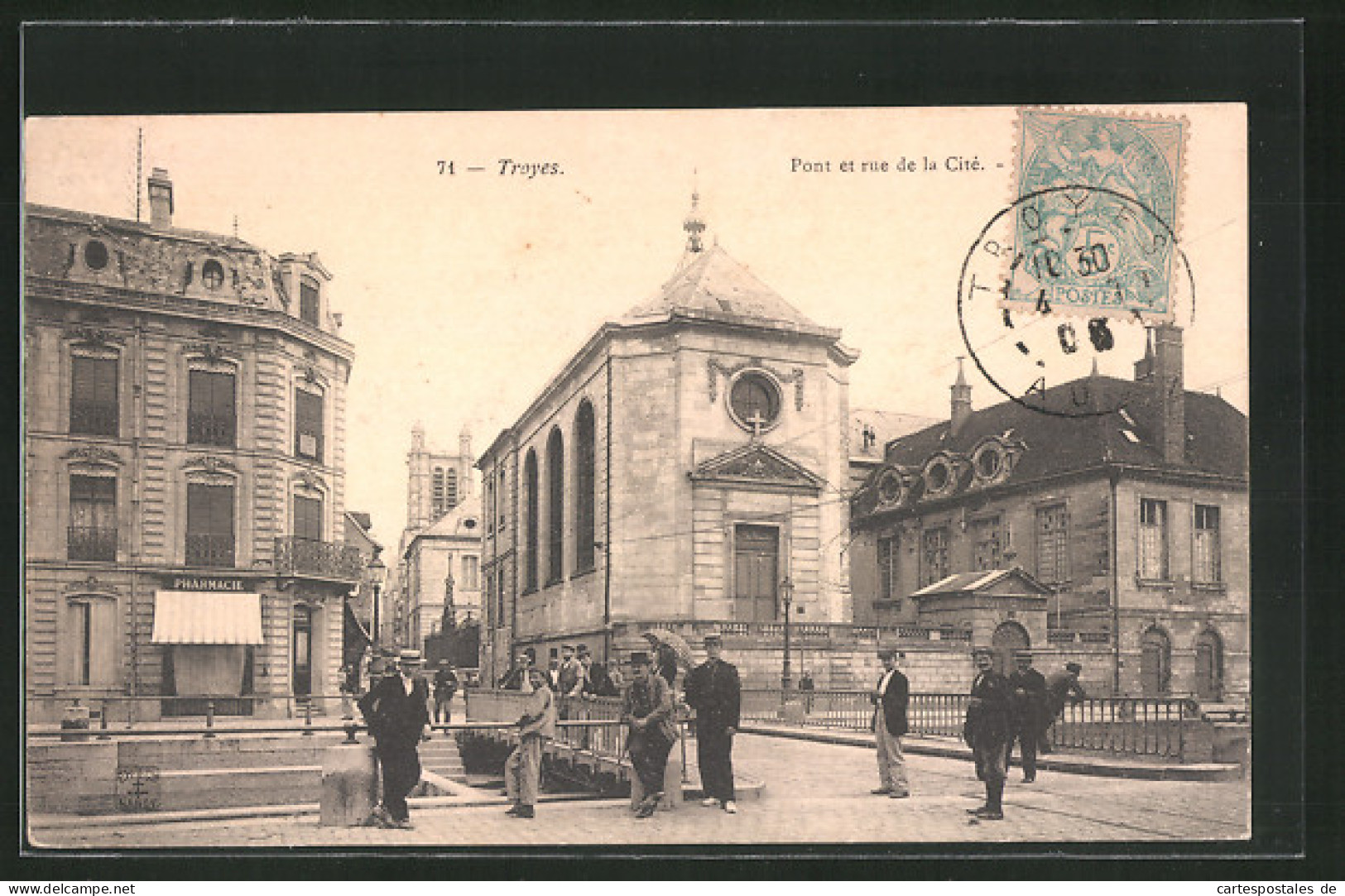 CPA Troyes, Pont Et Rue De La Cité  - Troyes