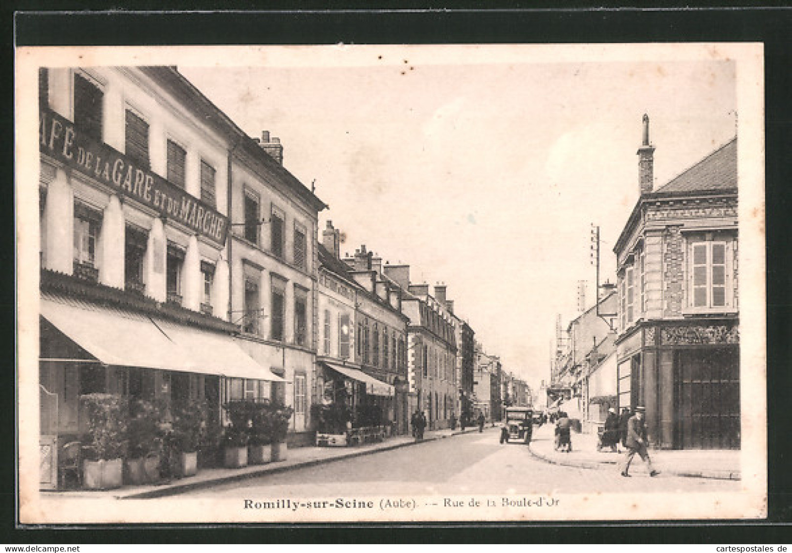 CPA Romilly-sur-Seine, Rue De La Boule-d`Or  - Romilly-sur-Seine
