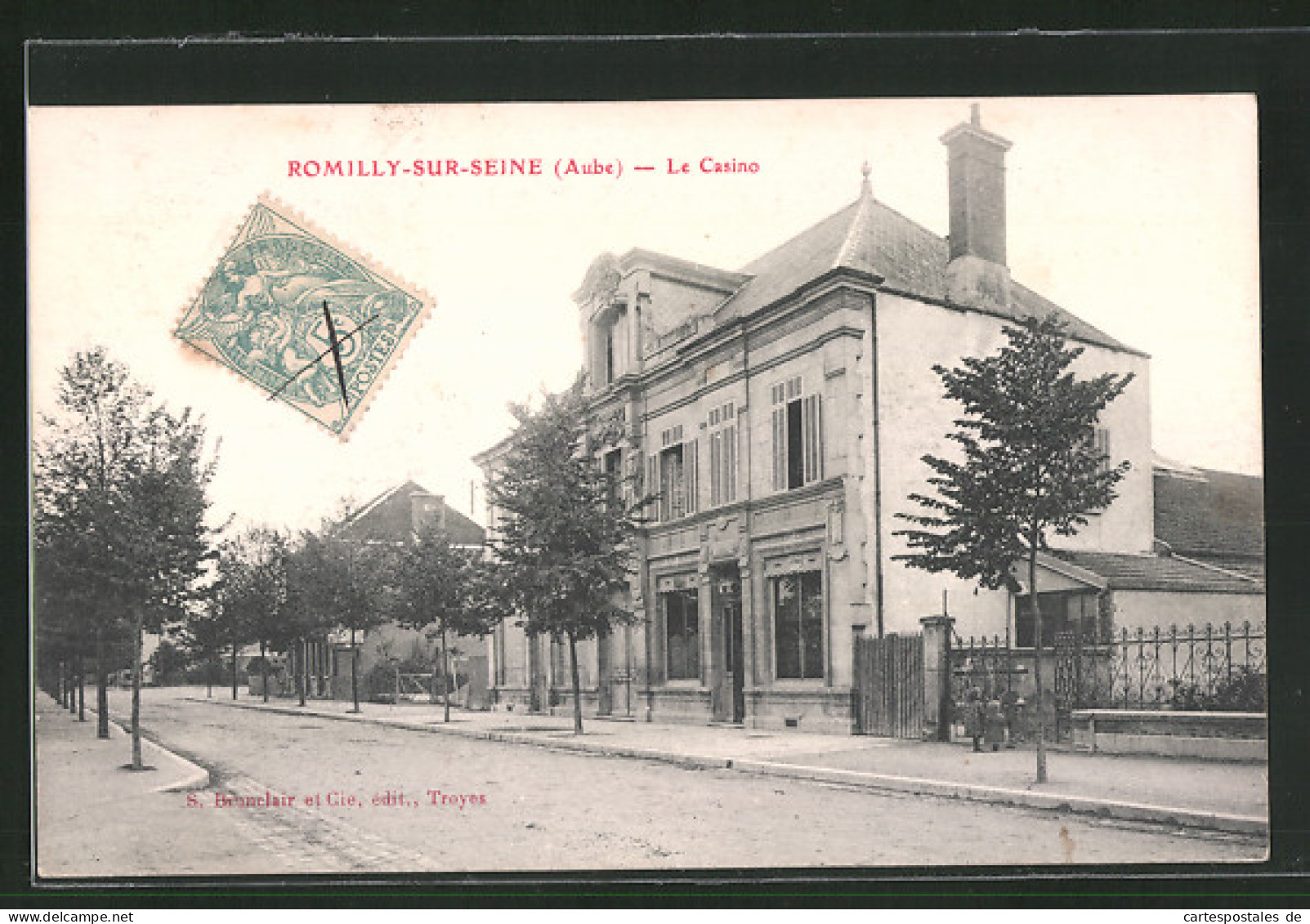 CPA Romilly-sur-Seine, Le Casino  - Romilly-sur-Seine