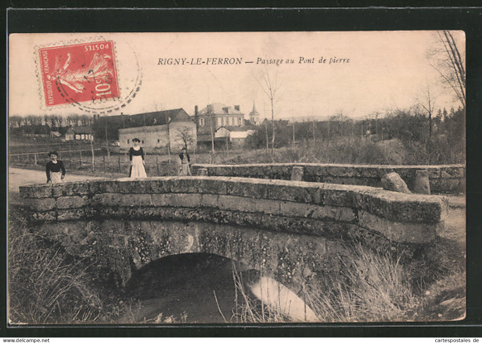 CPA Rigny-le-Ferron, Paysage Au Pont De Pierre  - Andere & Zonder Classificatie