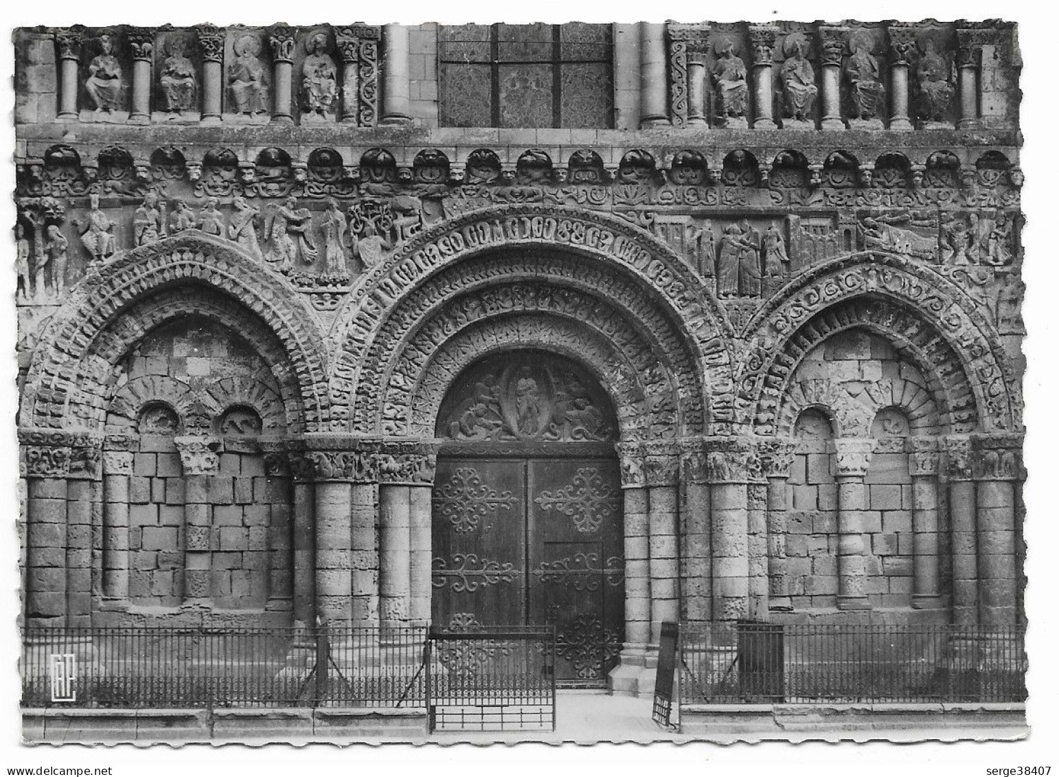 Poitiers - Facade De L'Eglise N-D La Grande - N° 128  # 2-23/22 - Poitiers