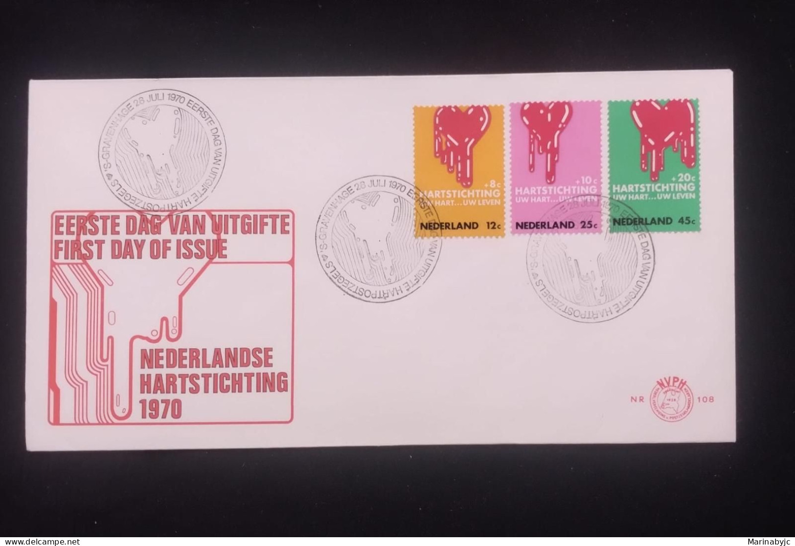 C) 1970. NETHERLANDS. FDC.DUTCH HEART FOUNDATION. MULTIPLE STAMPS. XF - Andere & Zonder Classificatie