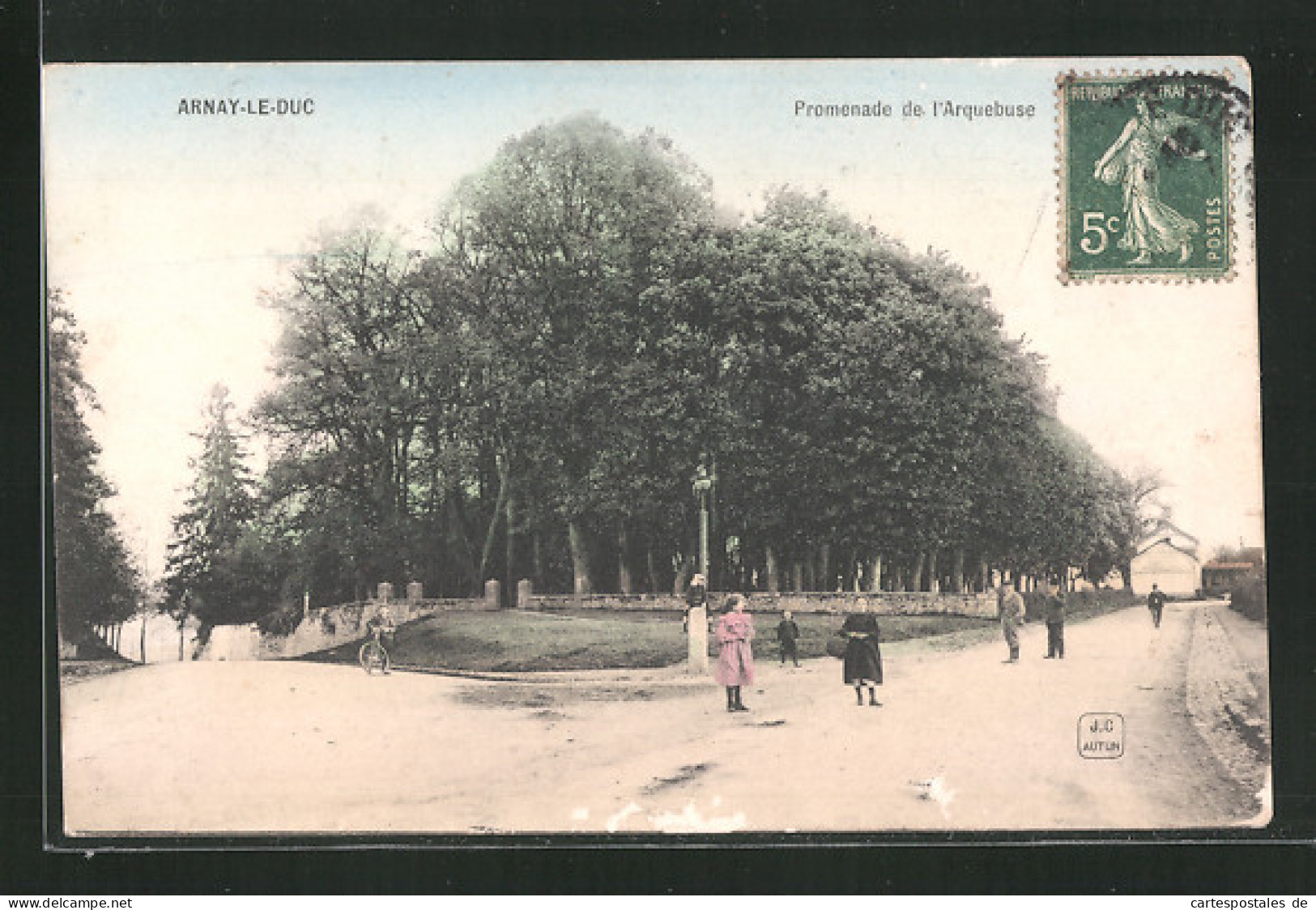 CPA Arnay-le-Duc, Promenade De L`Arquebuse  - Arnay Le Duc