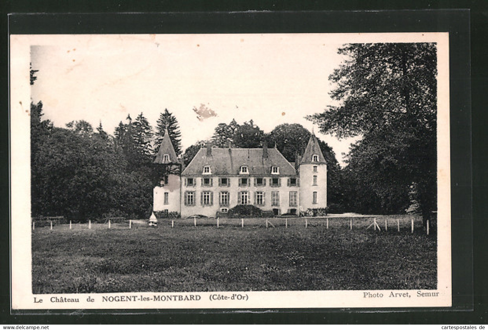CPA Nogent-les-Montbard, Le Chateau  - Montbard