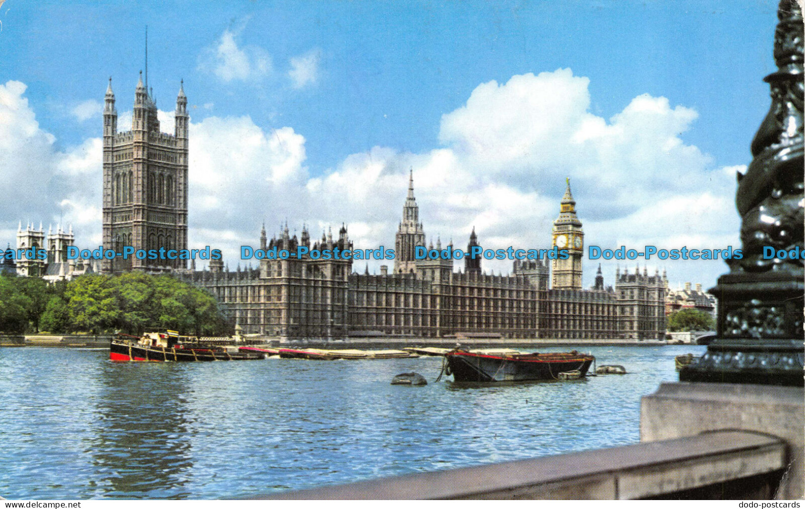 R065715 The Houses Of Parliament And The River Thames. London. John Hinde - Other & Unclassified