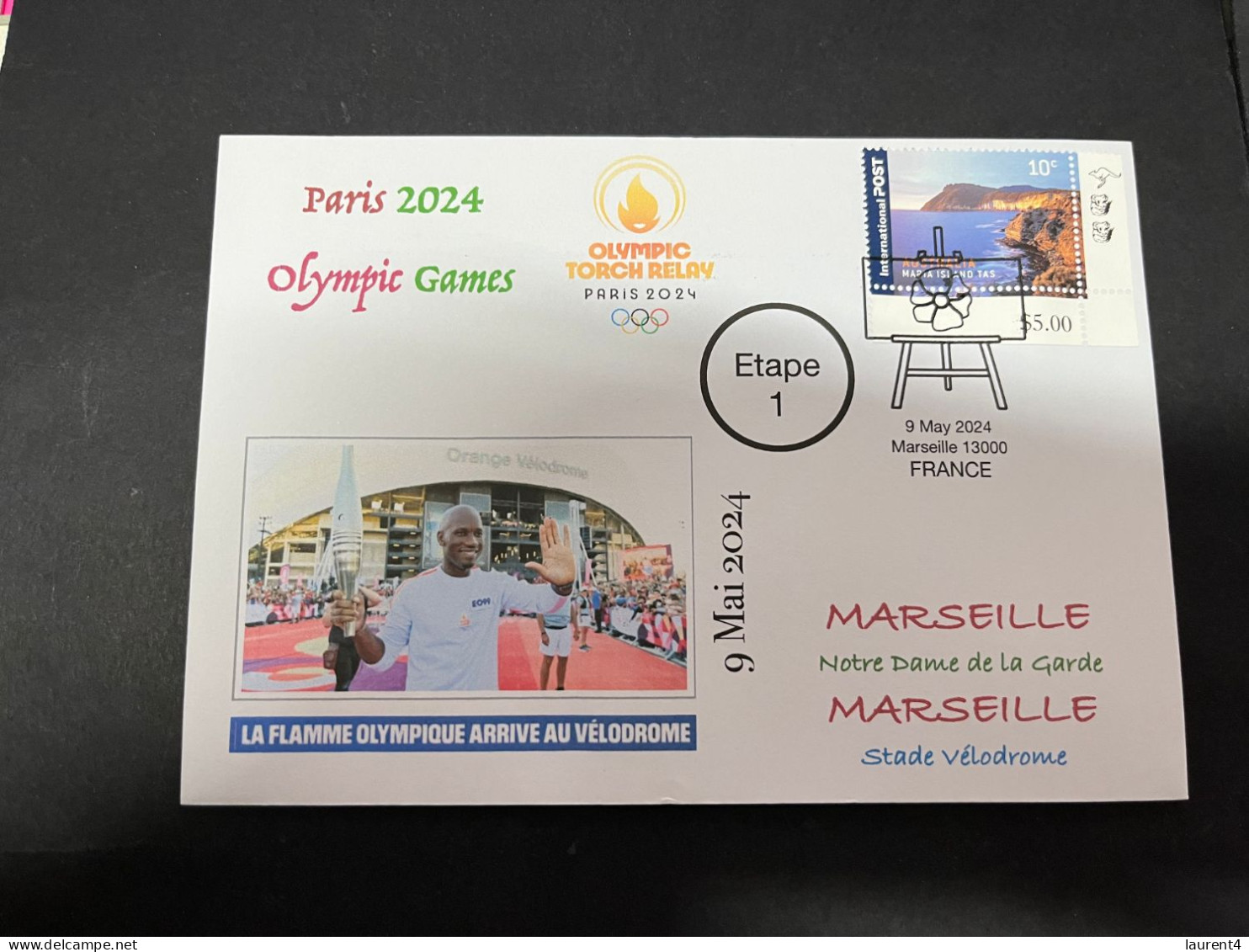 10-5-2024 (4 Z 37) Paris Olympic Games 2024 - Torch Relay (Etape 1) In Marseille (9-5-2024) With OZ Stamp - Sommer 2024: Paris
