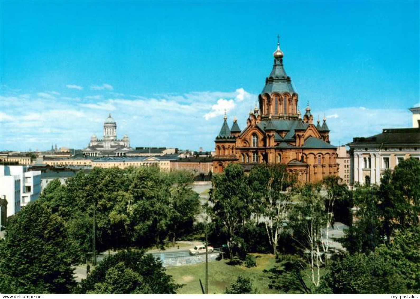 73944695 Helsinki_Suomi Uspenski Kathedrale Mit Dom - Finlande