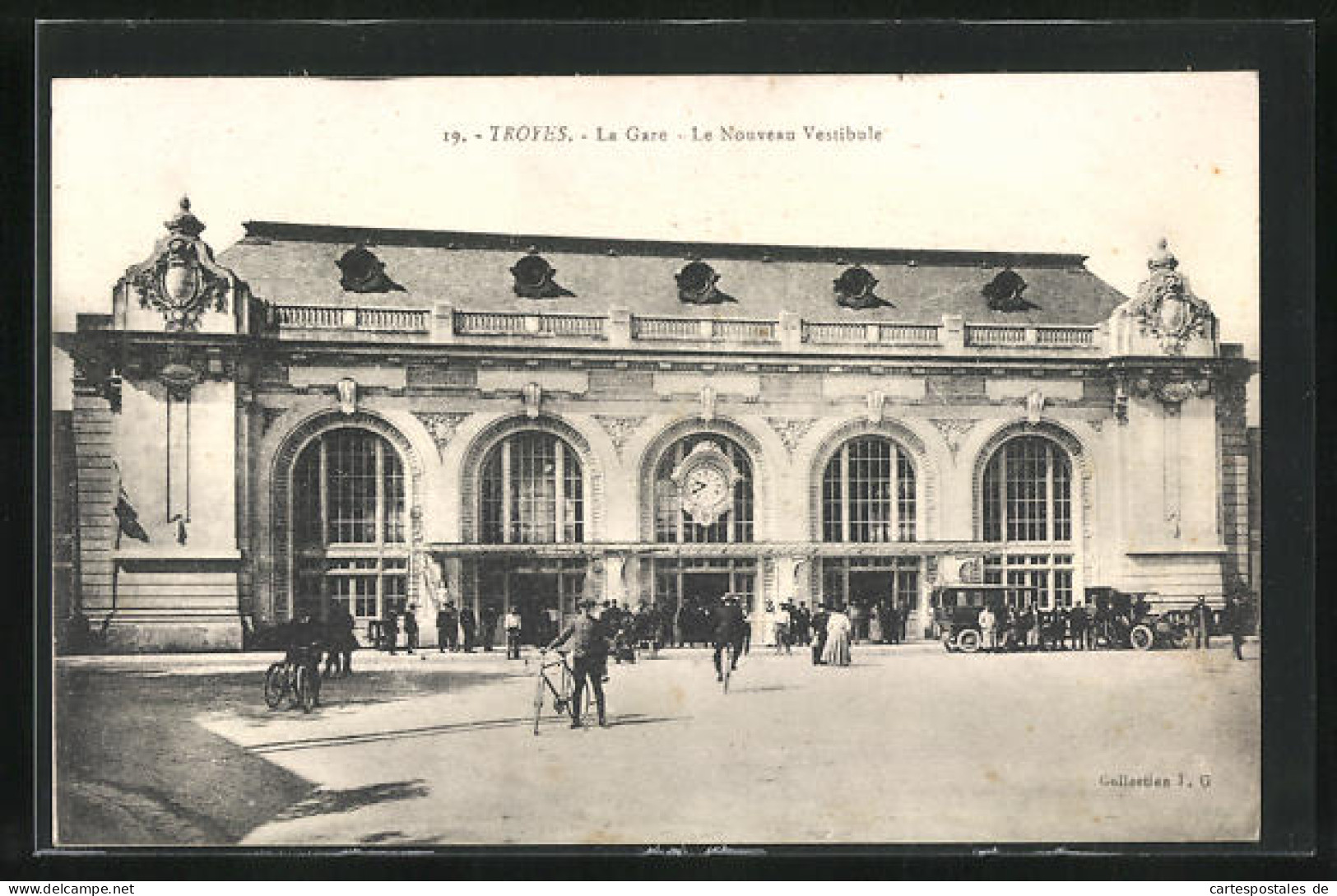 CPA Troyes, La Gare, Le Nouveau Vestibule, La Gare  - Troyes