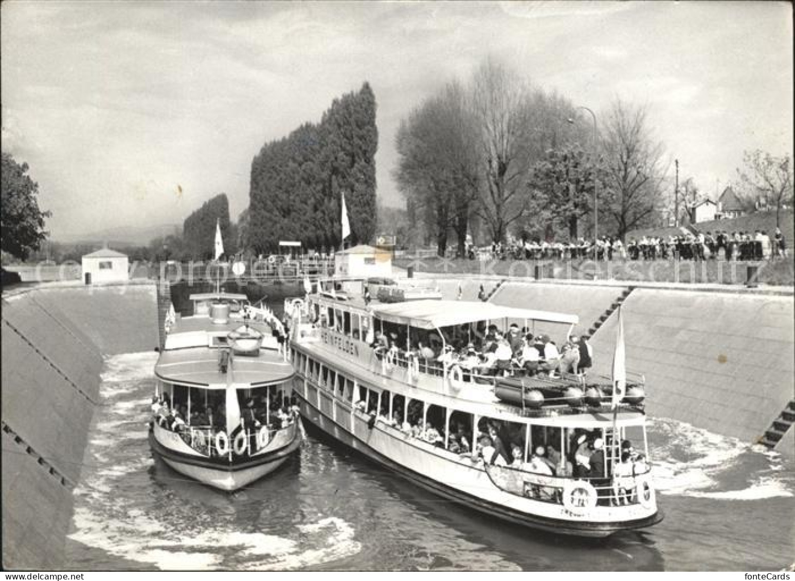 11626021 Augst Personenboote Rheinfelden Und Rhyblitz In Der Schleuse Augst - Otros & Sin Clasificación