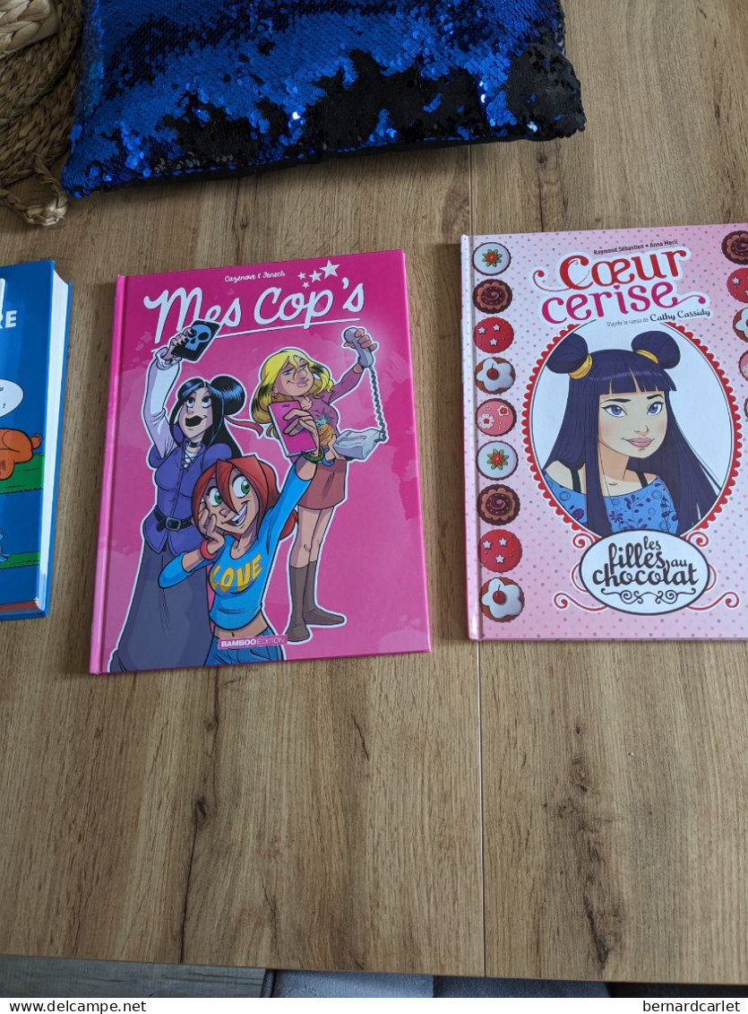 Lot De 2 BD " Mes Cop's Et Cœur Cerise " Détail Voir Photos - Lotti E Stock Libri