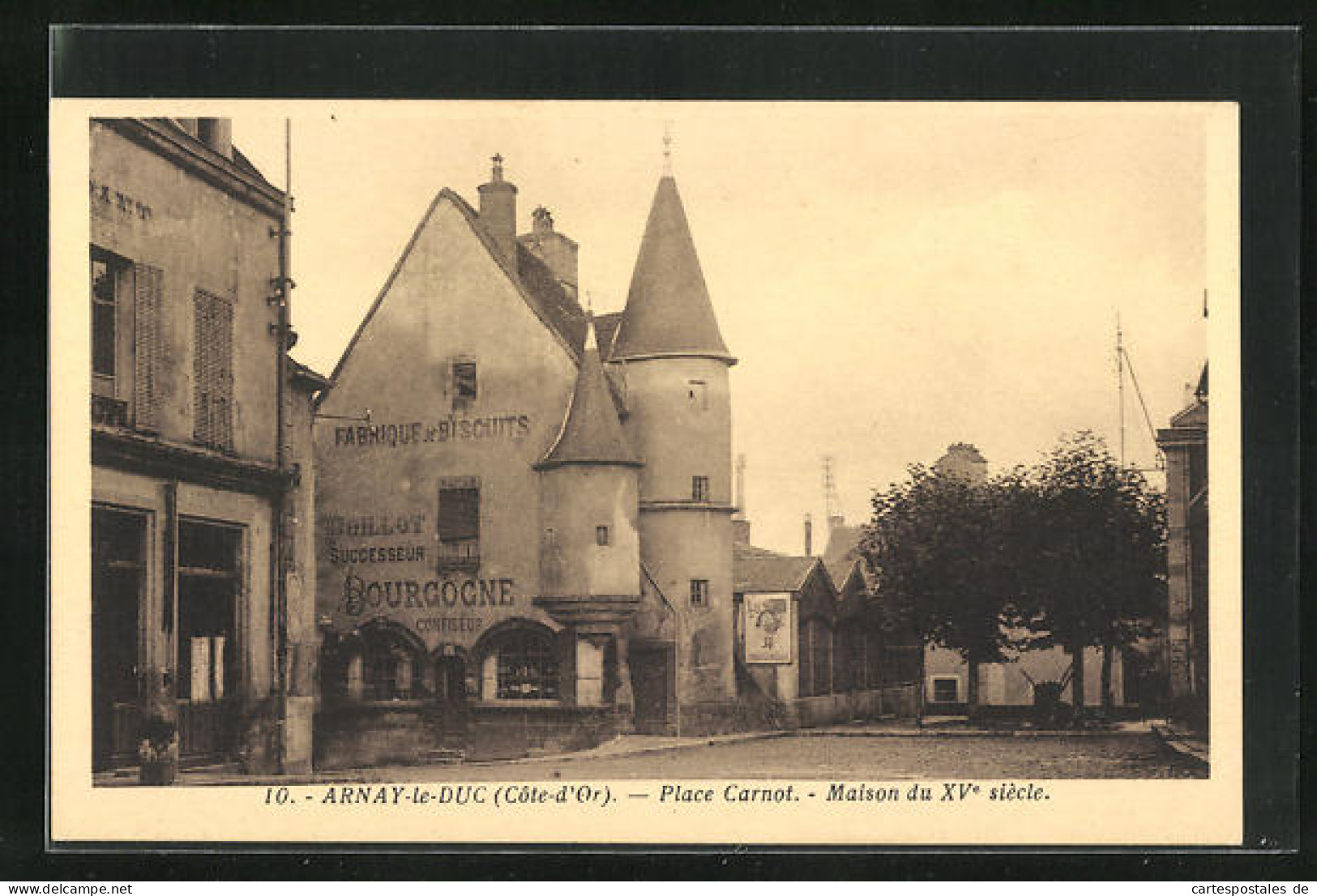 CPA Arnay-le-Duc, Place Carnot, Maison Du XVe Siecle  - Arnay Le Duc