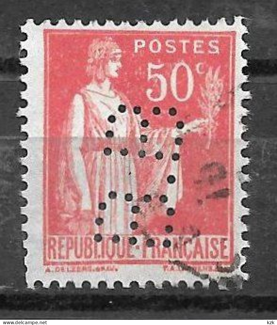 1 04	08	05	N°	283	Perforé	-	BB 31	-	BARCLAY’S BANK - Used Stamps