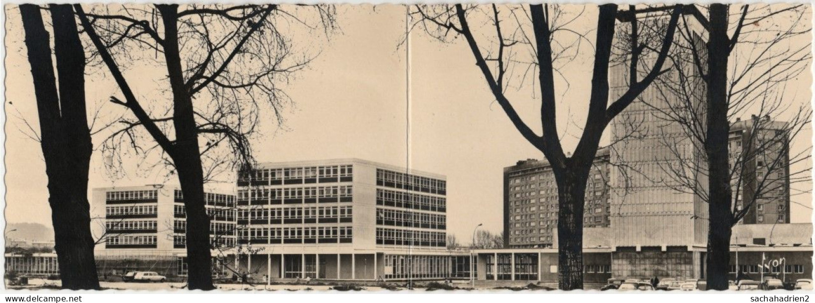 92. Gf. Faculté Des Lettres Et Sciences Humaines De PARIS-NANTERRE - Nanterre