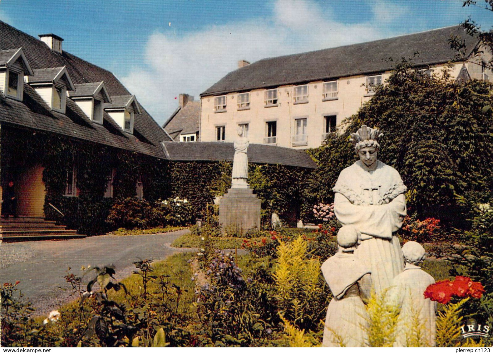 Walhain Saint Paul - Monastère Du Carmel Zélateur Du S.G - Walhain