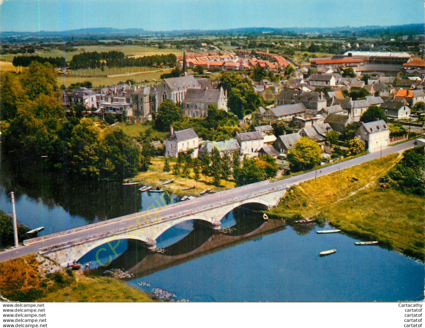 49  SEICHE Sur Le Loir .  Vue Générale Aérienne . - Seiches Sur Le Loir