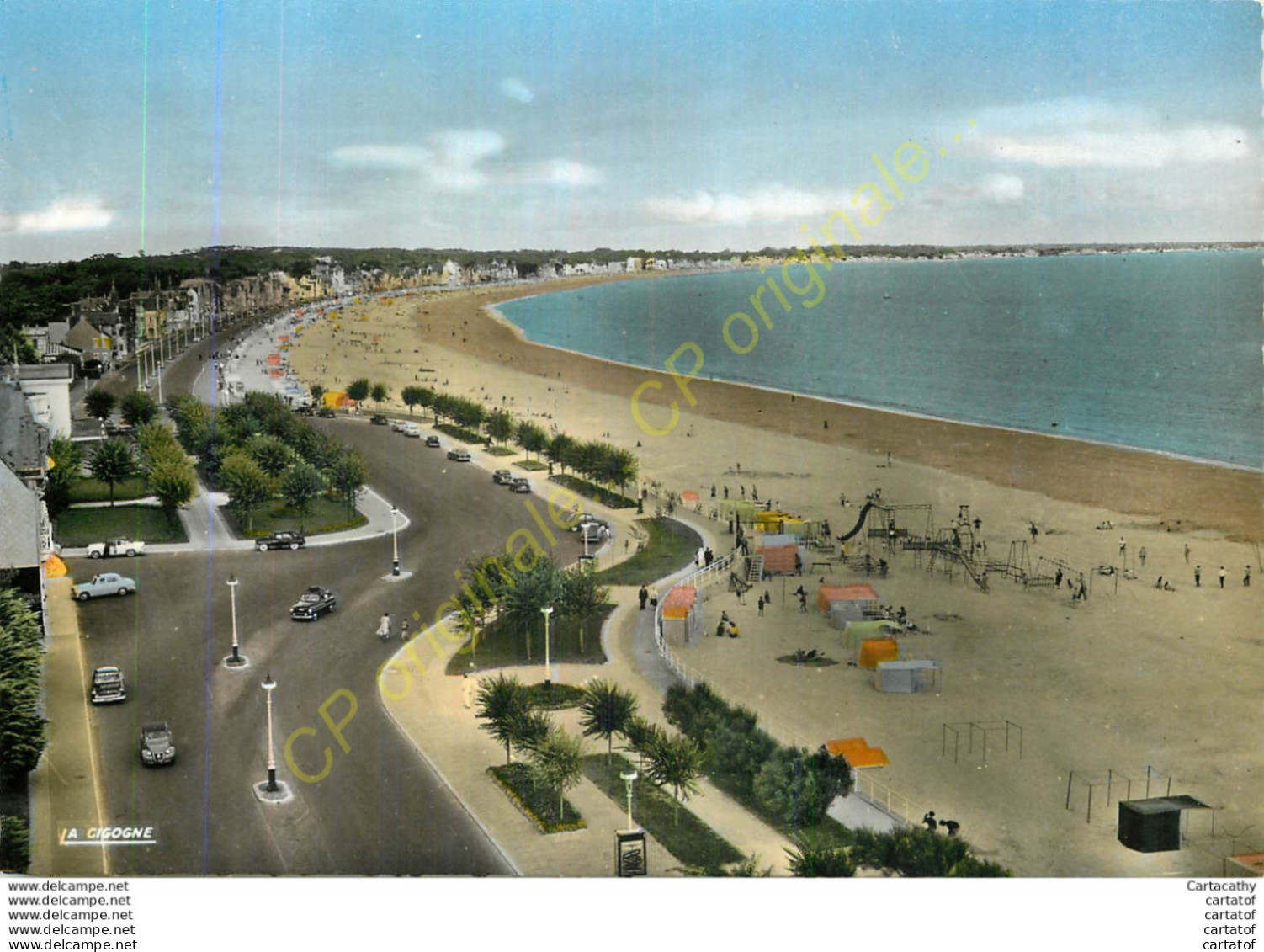 44.  LA BAULE . Esplanade Du Casino Et La Plage . - La Baule-Escoublac