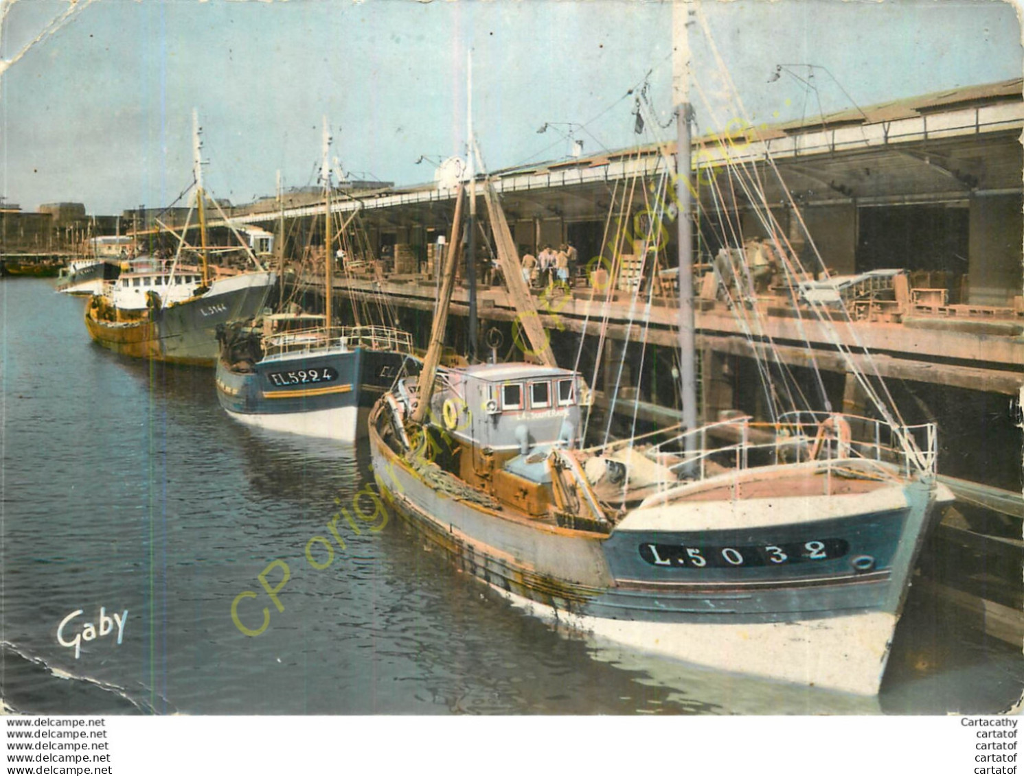 56.  LORIENT . Chalutiers Devant La Criée . - Lorient