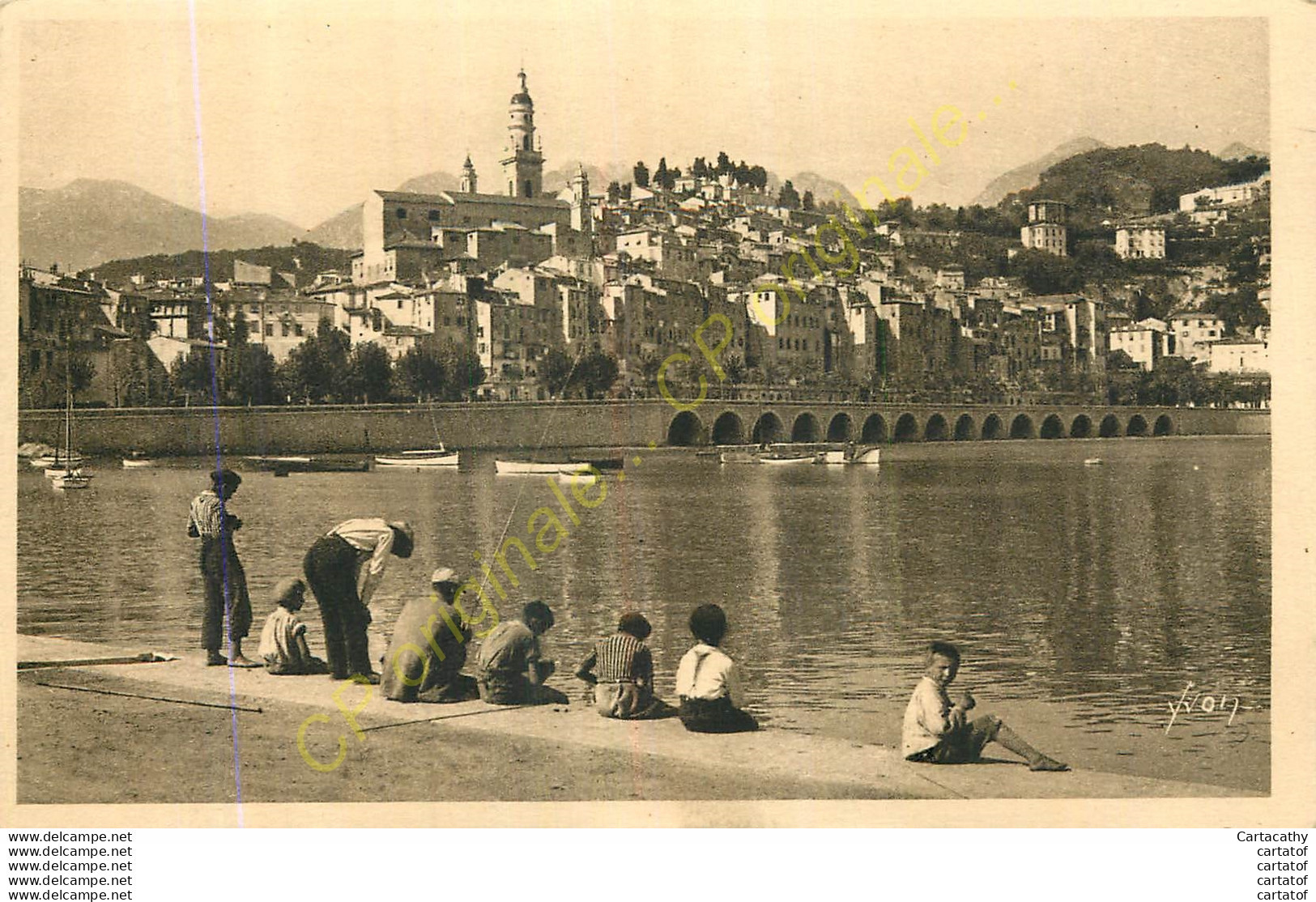 06.  MENTON .  Le Port . - Menton