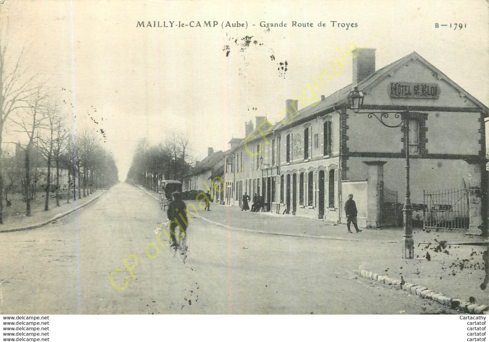 10.  MAILLY LE CAMP .  Grande Route De Troyes . - Mailly-le-Camp