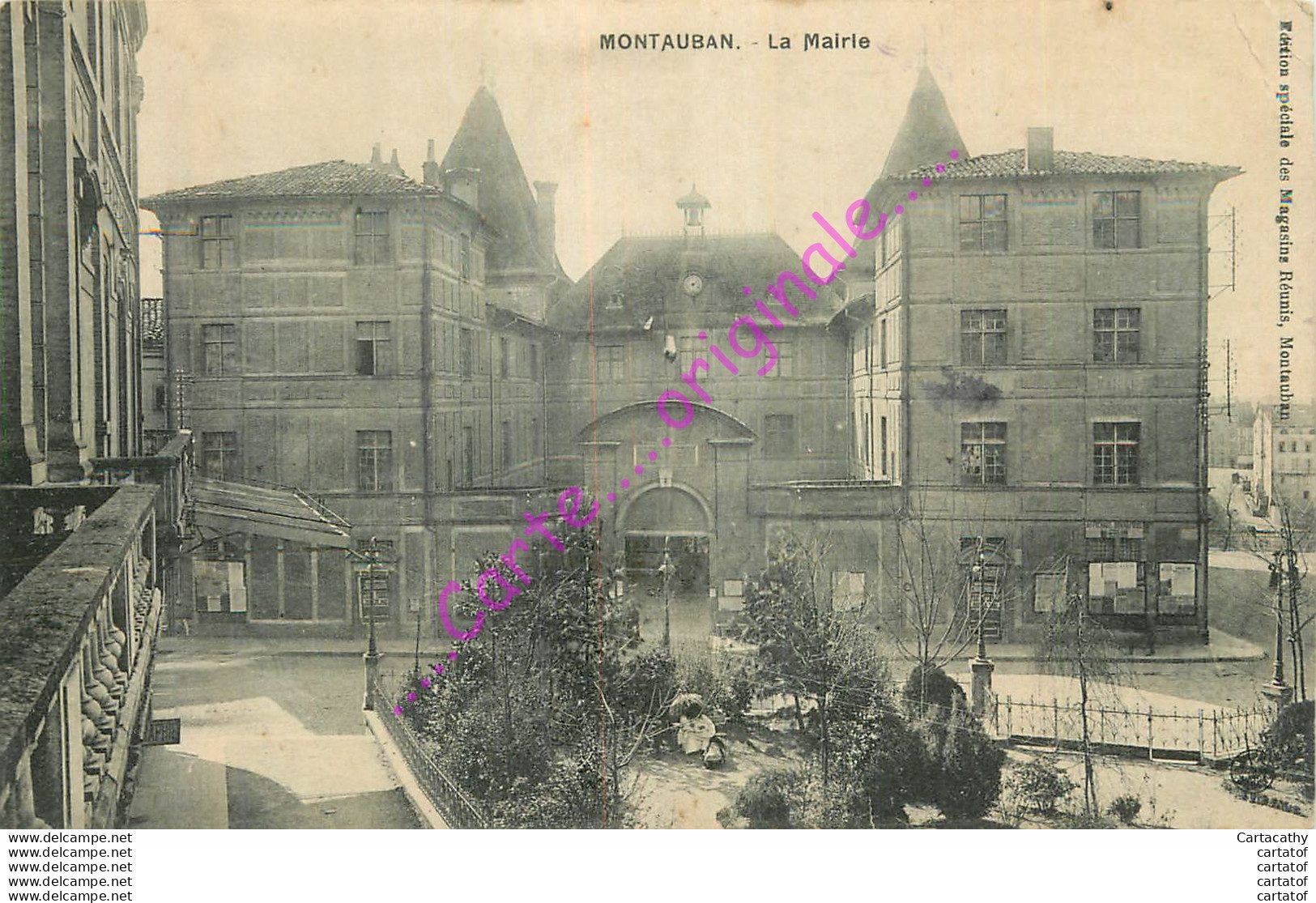 82.  MONTAUBAN .  La Mairie . - Montauban