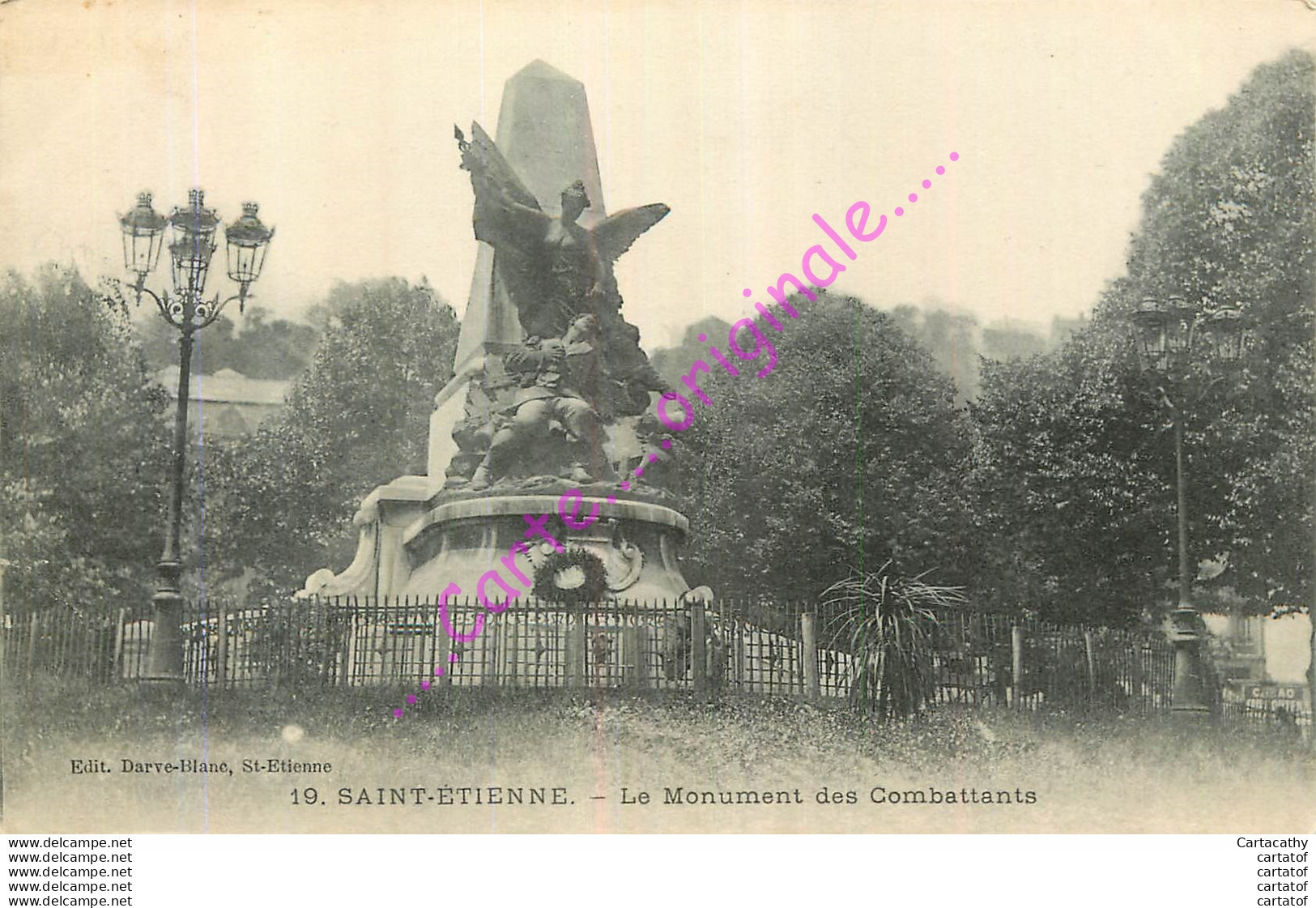 42.  SAINT ETIENNE .  Le MOnument Des Combatttants . - Saint Etienne
