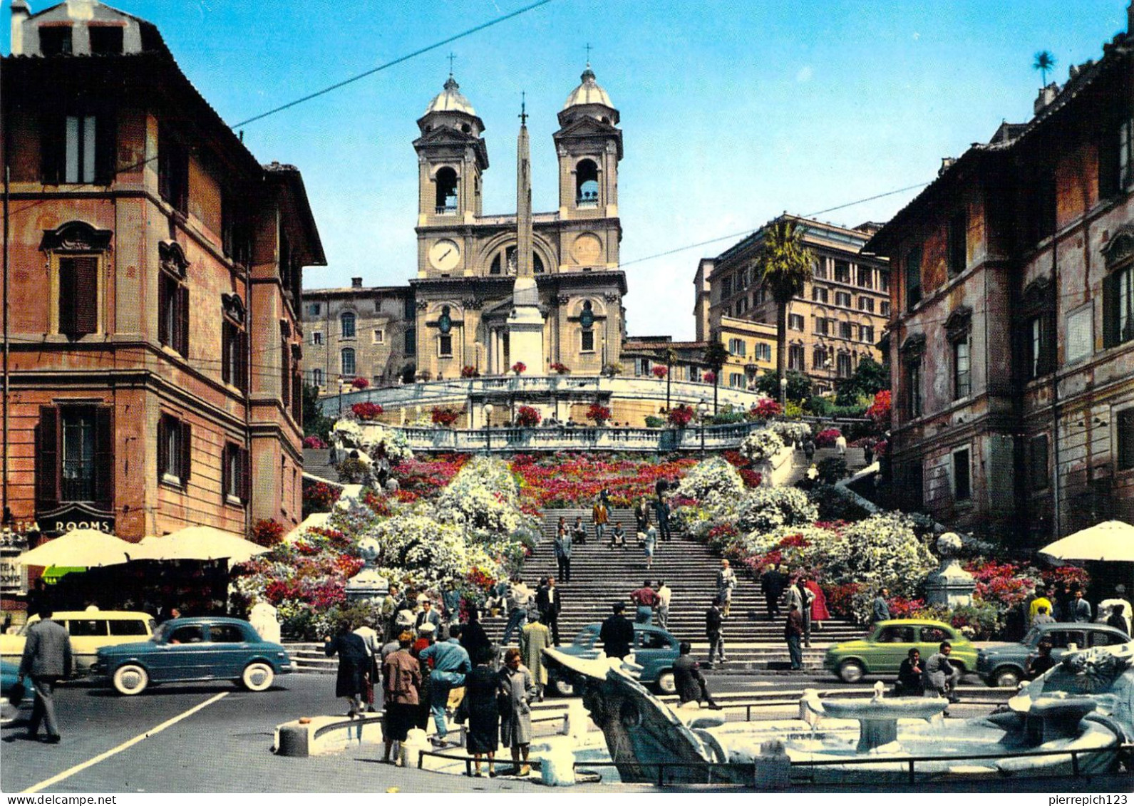 Rome - Vue Sur L'Eglise De La Trinité Des Monts - Iglesias