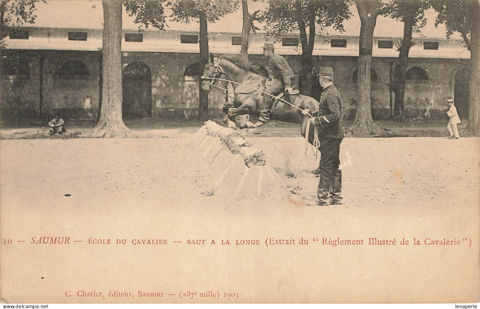 D8940 Saumur école Du Cavalier - Saumur