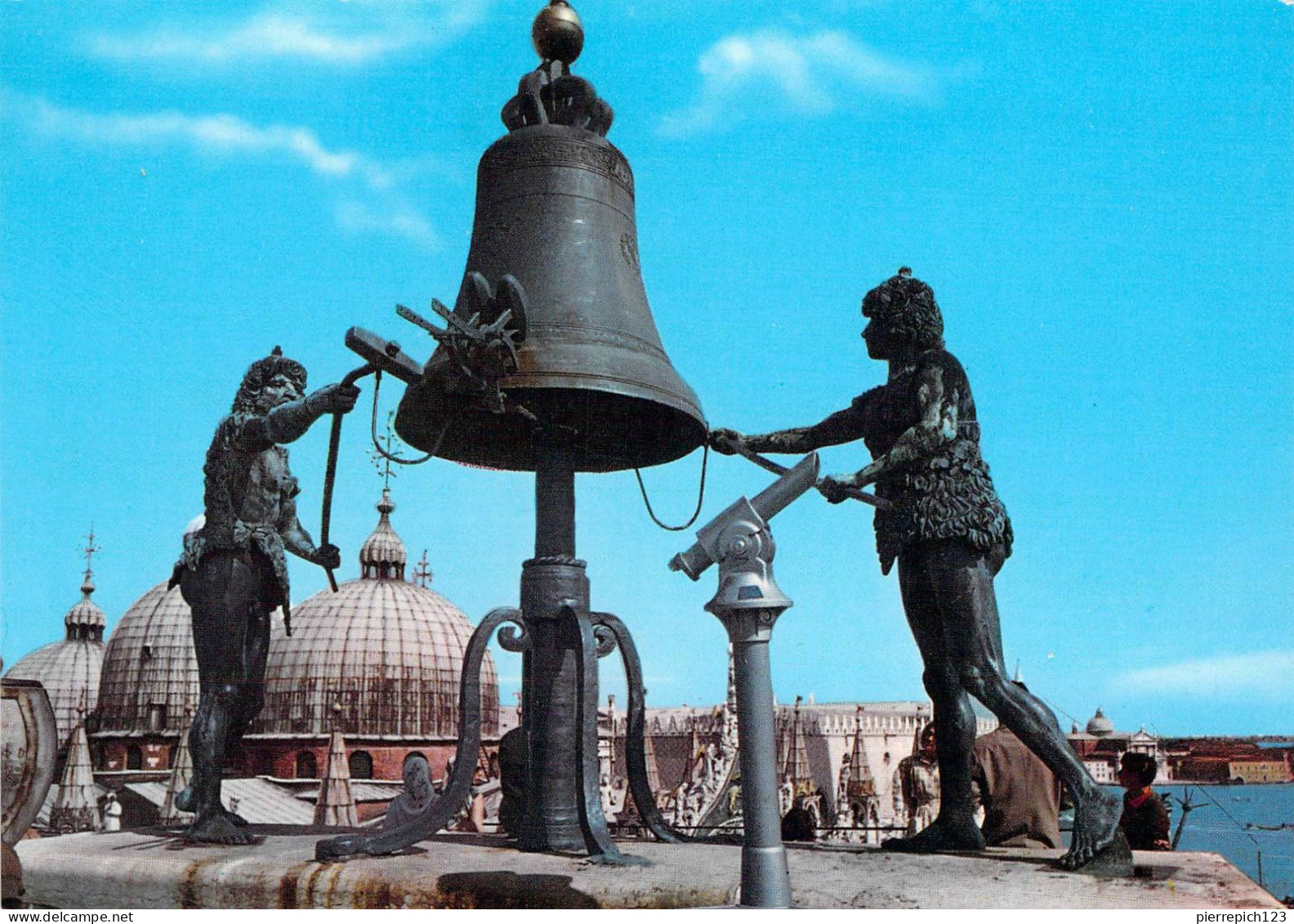 Venise - Les Mores - Particularité De La Tour De L'horloge - Venezia (Venedig)