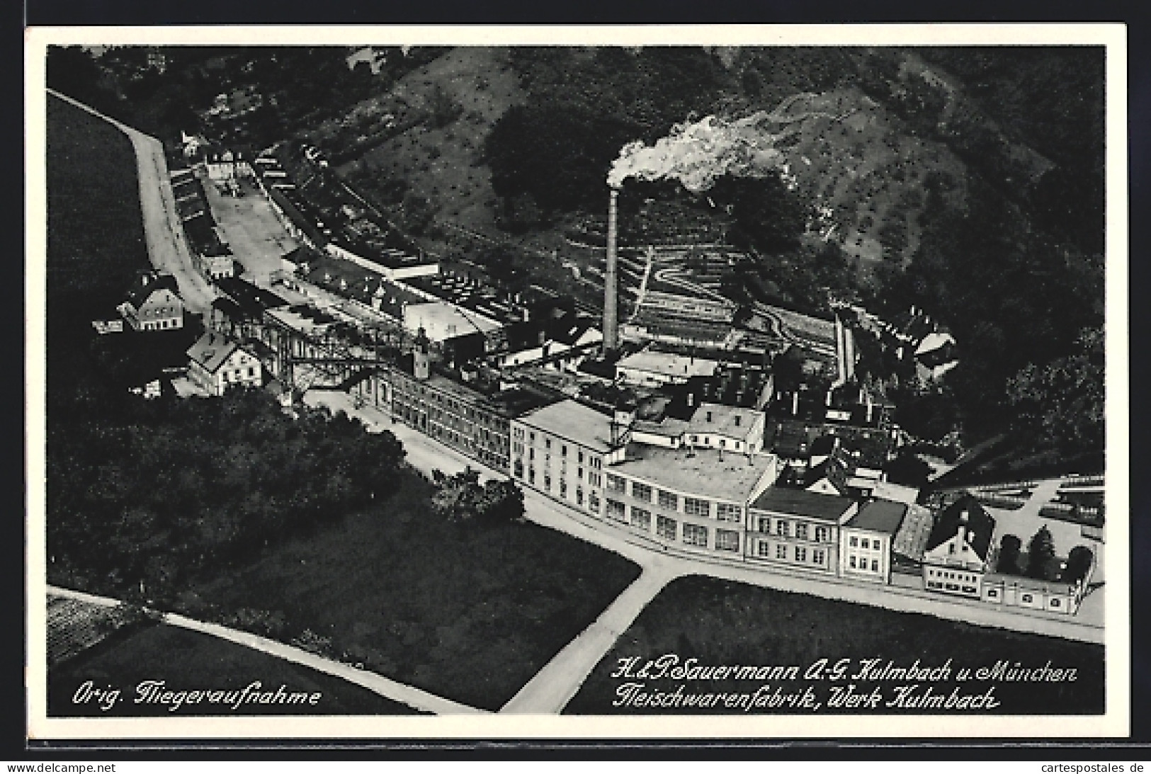 AK Kulmbach, Fliegeraufnahme Von H. & P. Sauermann A.-G. Fleischwarenfabrik  - Kulmbach
