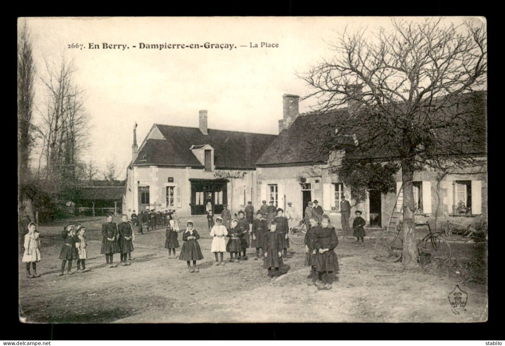 18 - DAMPIERRE-EN-GRACAY - LA PLACE - Autres & Non Classés