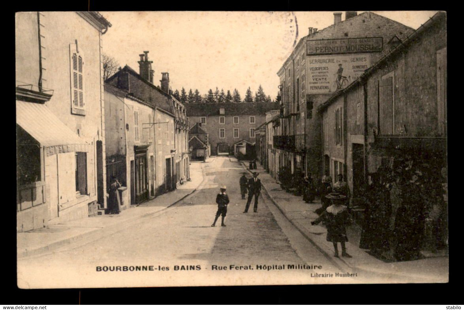 52 - BOURBONNE-LES-BAINS - RUE FERAT - HOPITAL MILITAIRE - Bourbonne Les Bains