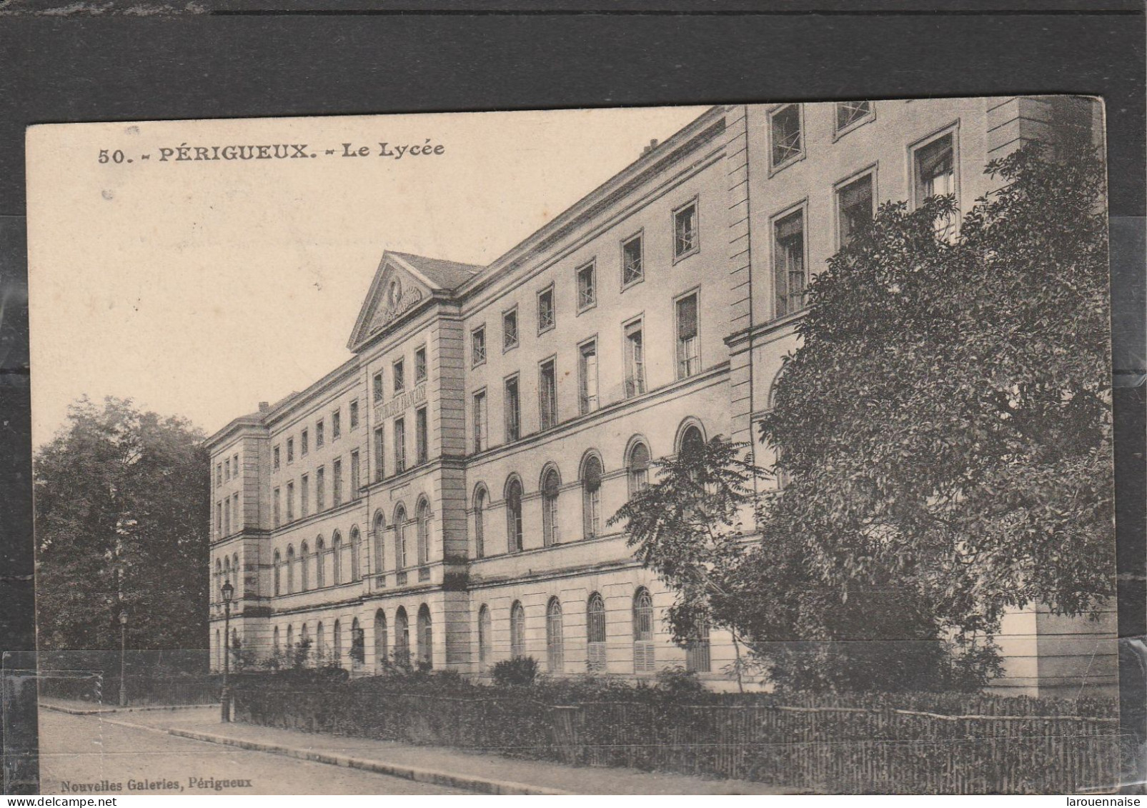 24 - PERIGUEUX - Le Lycée - Périgueux