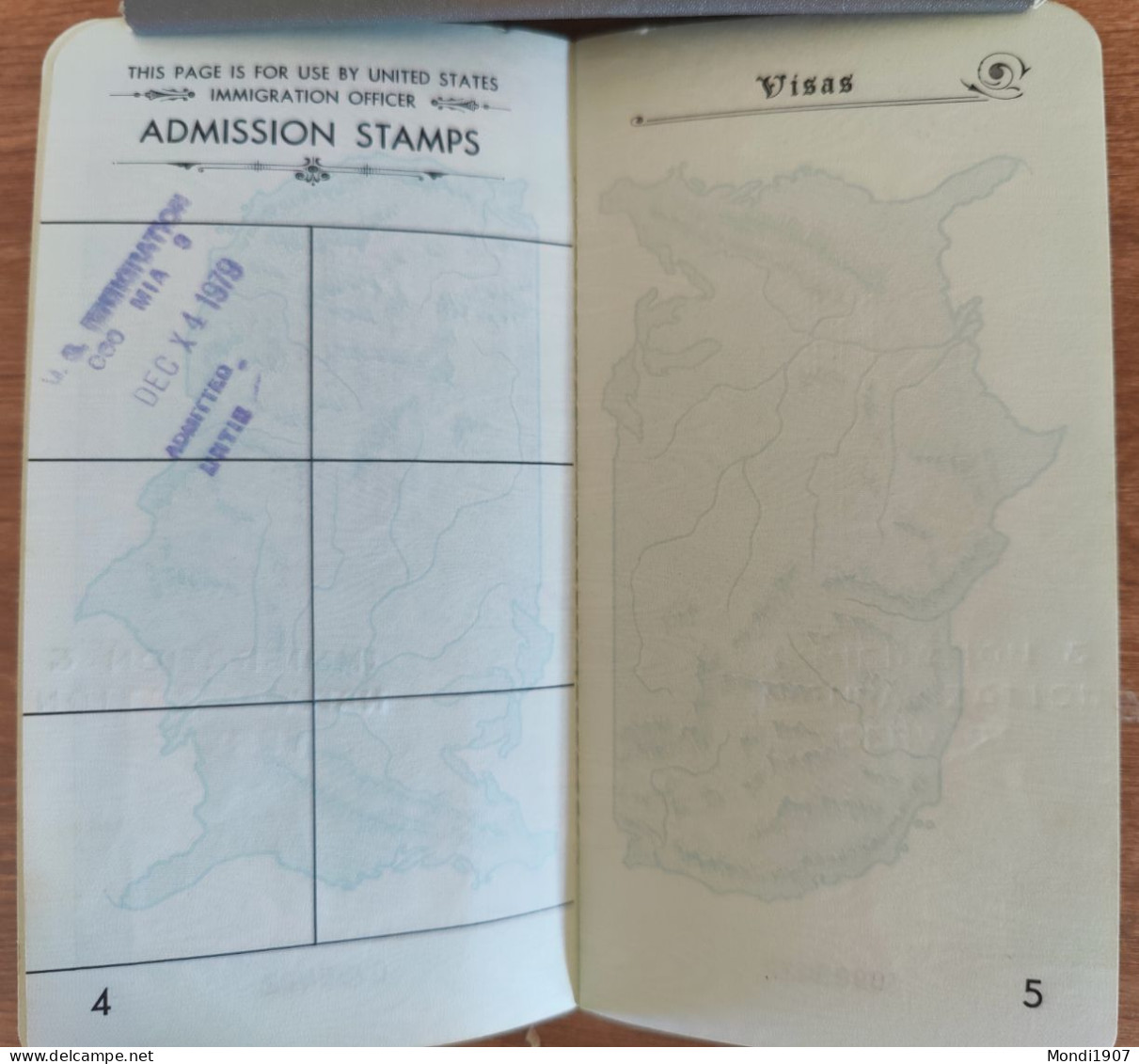 Permit To Re-enter USA 1979 For Cuban Born Lady. USA Passport Also Available - Verzamelingen