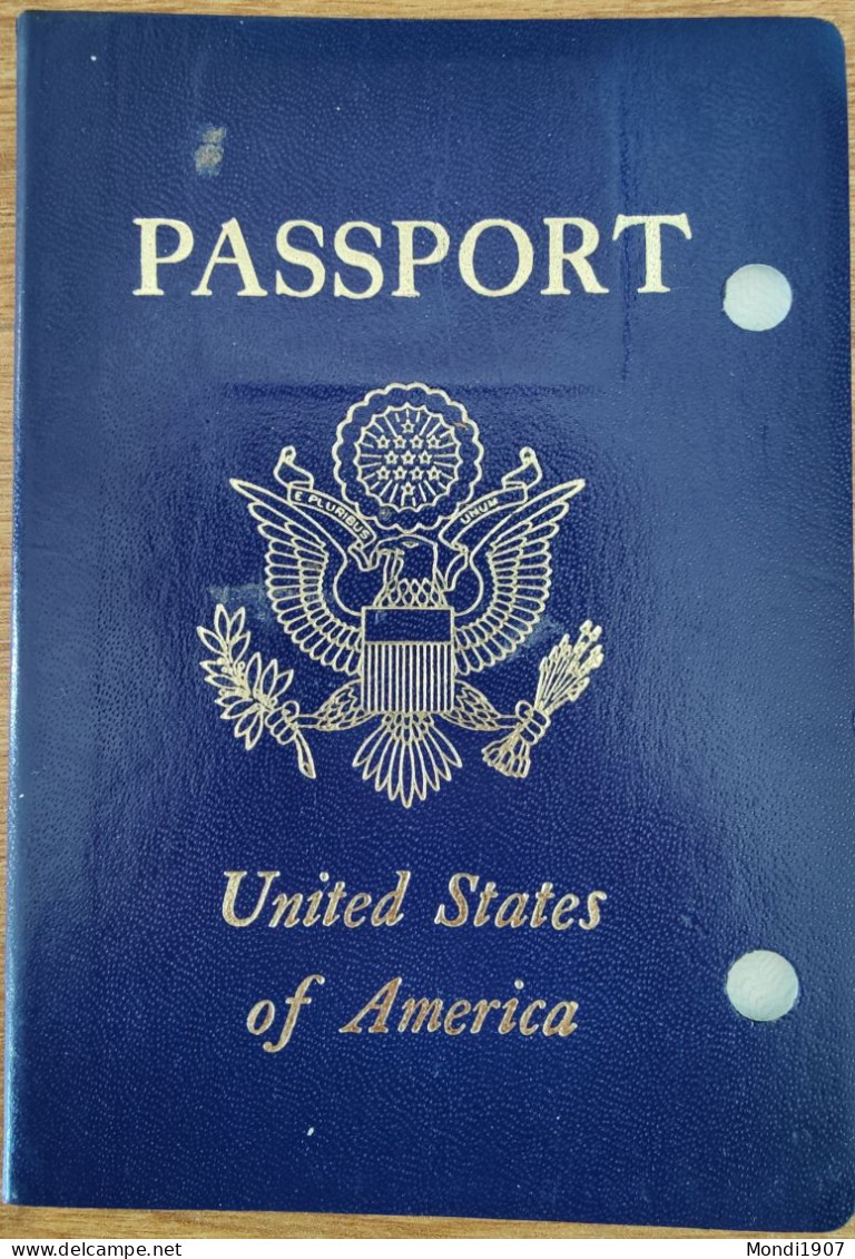 USA Passport 1989 For Cuban Born Lady. Passeport - Verzamelingen