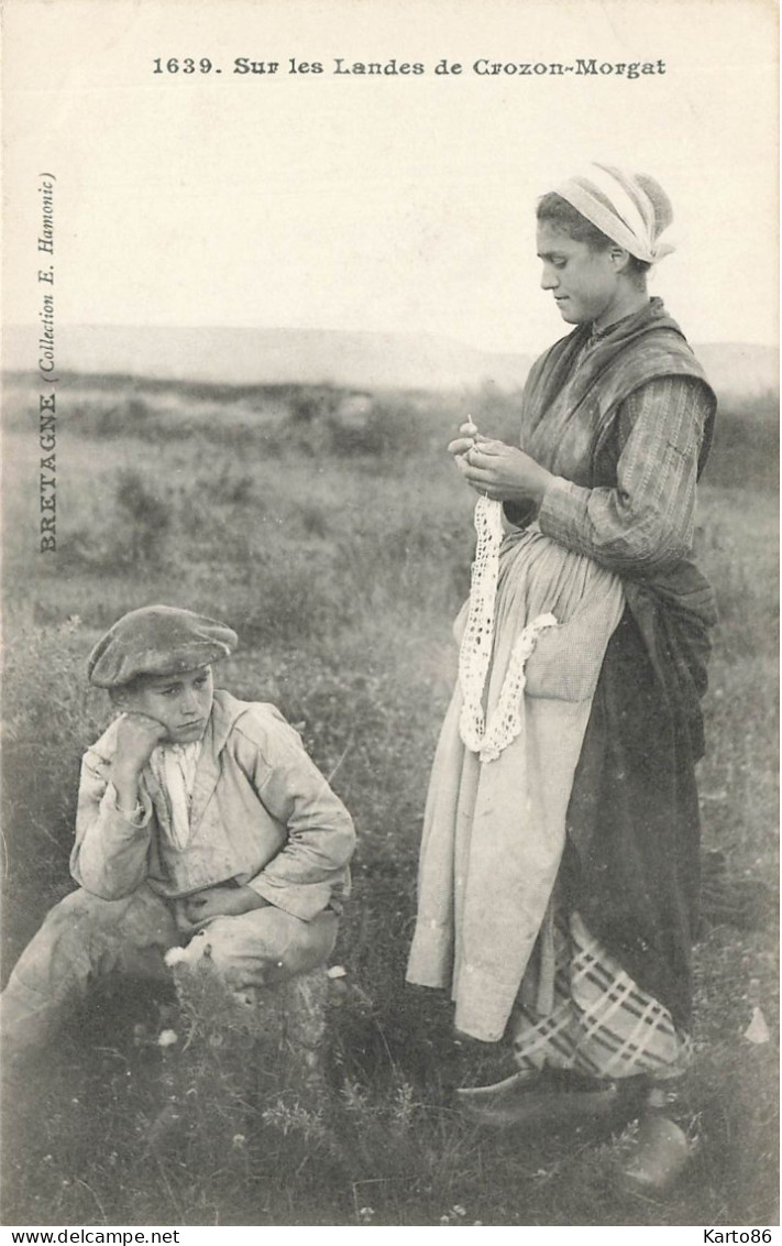 Crozon Morgat * Sur Les Lanbdes * Enfant Villageois Tricoteuse Coiffe Costume Coiffes Bretonne Finistère - Crozon