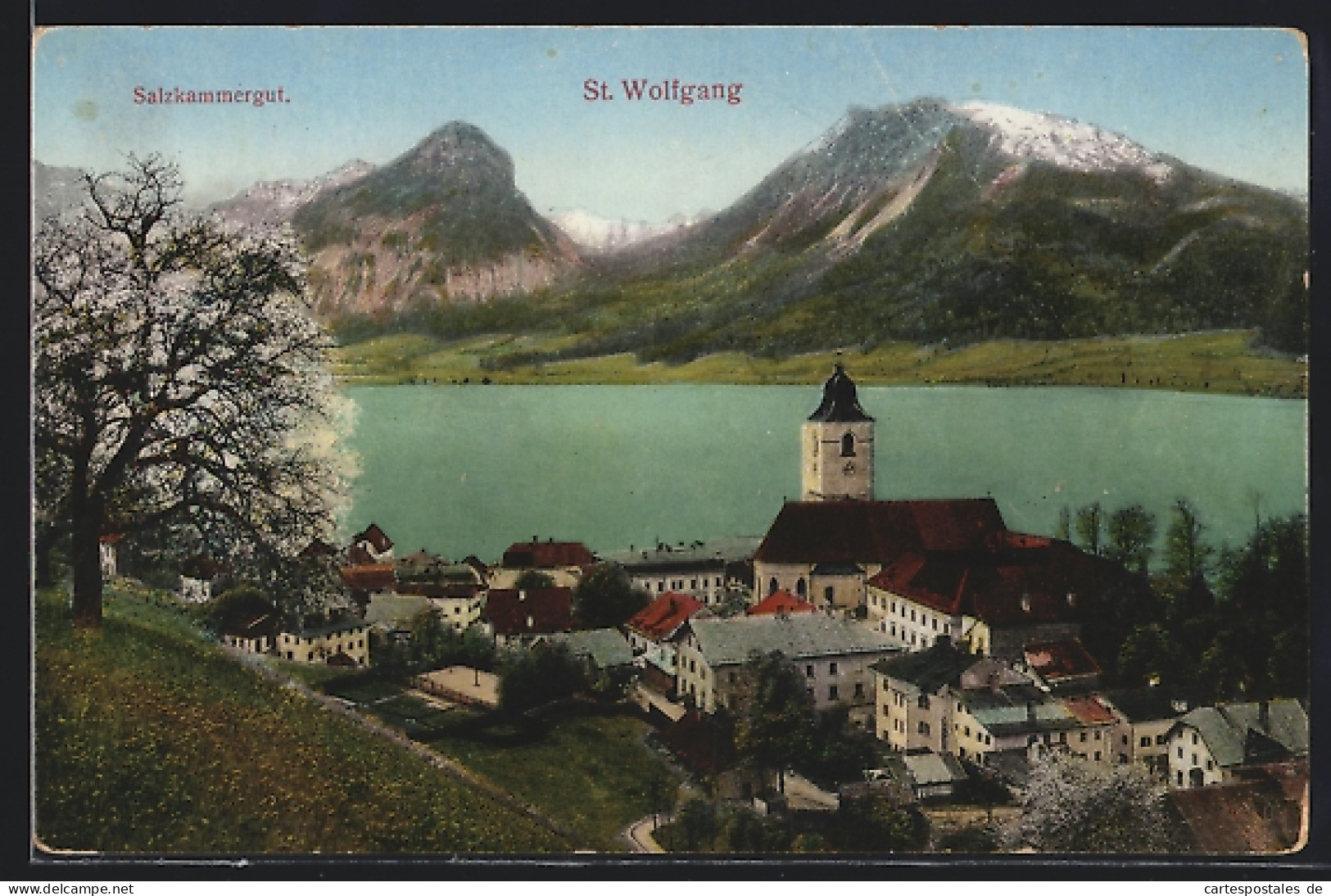 AK St. Wolfgang, Ortsansicht Mit Kirche Und Bergpanorama  - Sonstige & Ohne Zuordnung