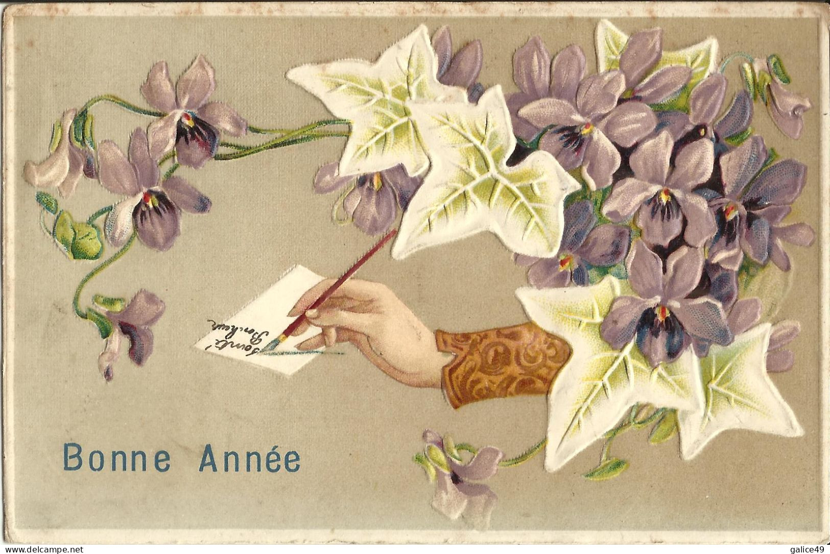 4603 Très Belle CPA Gaufrée - Violettes Et Main écrivant - New Year
