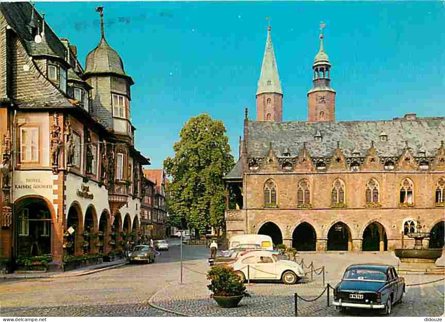 Automobiles - Goslar - Harz - Rathaus Und Marktkirche - CPM - Voir Scans Recto-Verso - PKW