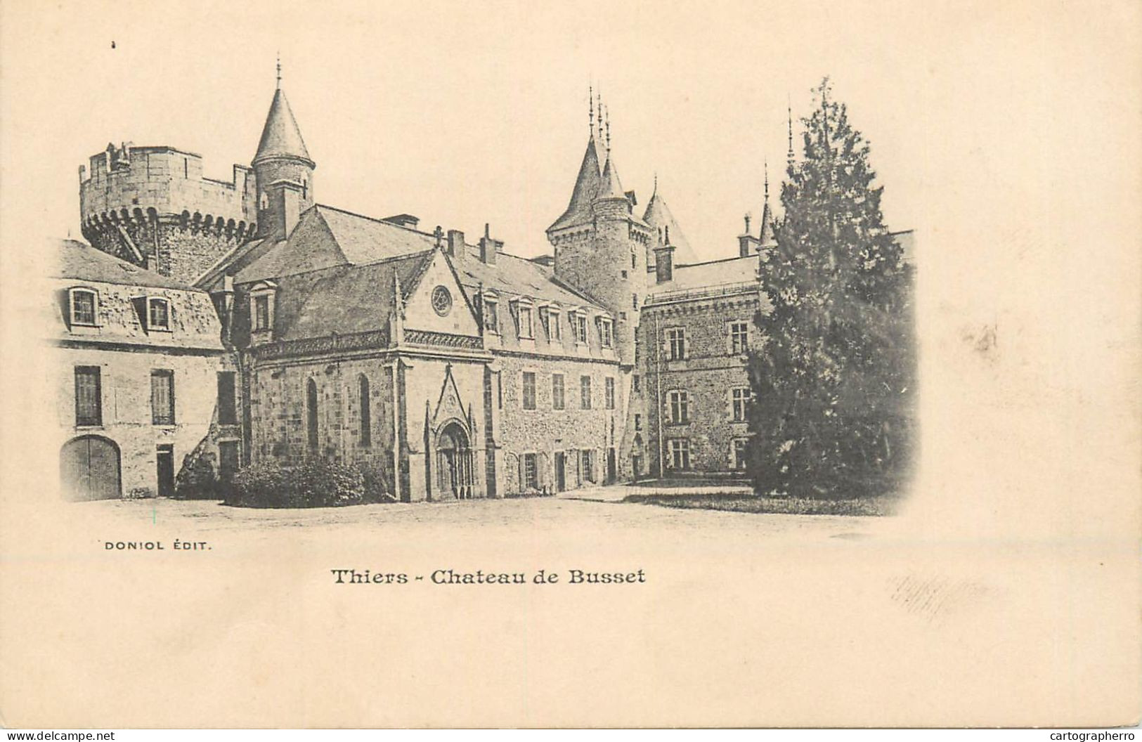 CPA France Thiers Chateau De Busset - Thiers