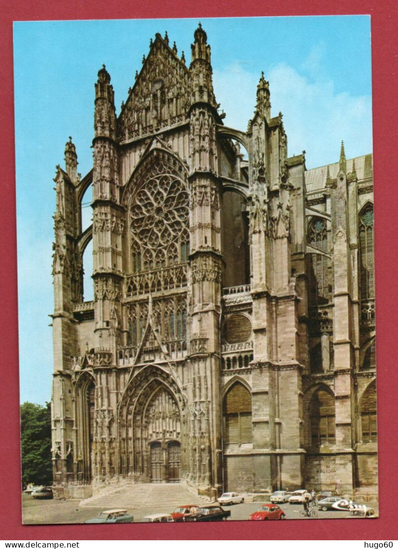 60 - BEAUVAIS - La Cathédrale , Le Porche - Beauvais