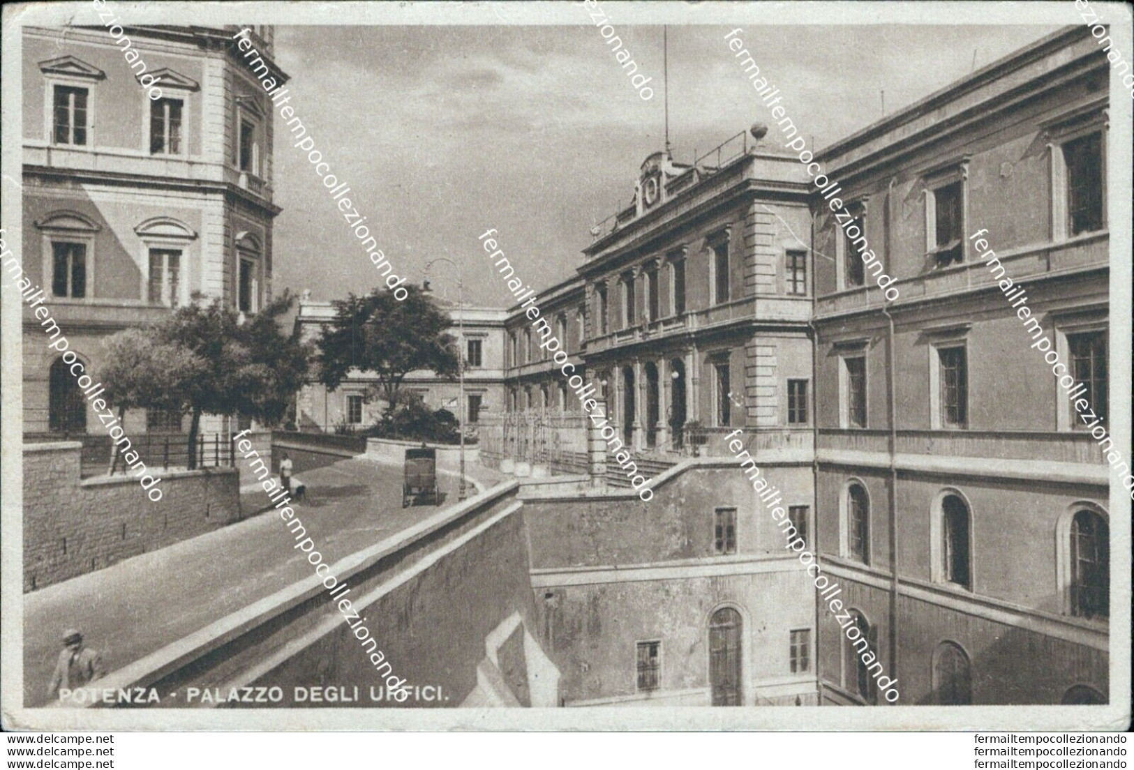 Bf270 Cartolina Potenza Citta' Palazzo Degli Uffici - Potenza