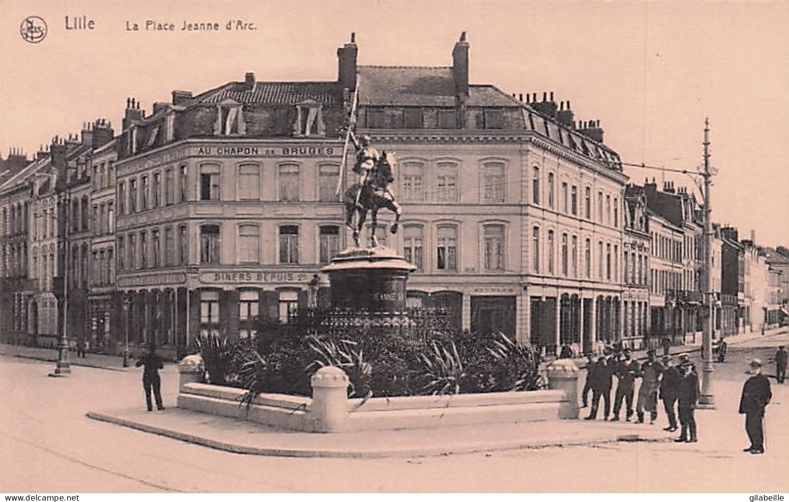 59 - LILLE - La Place Jeanne D'Arc - Lille
