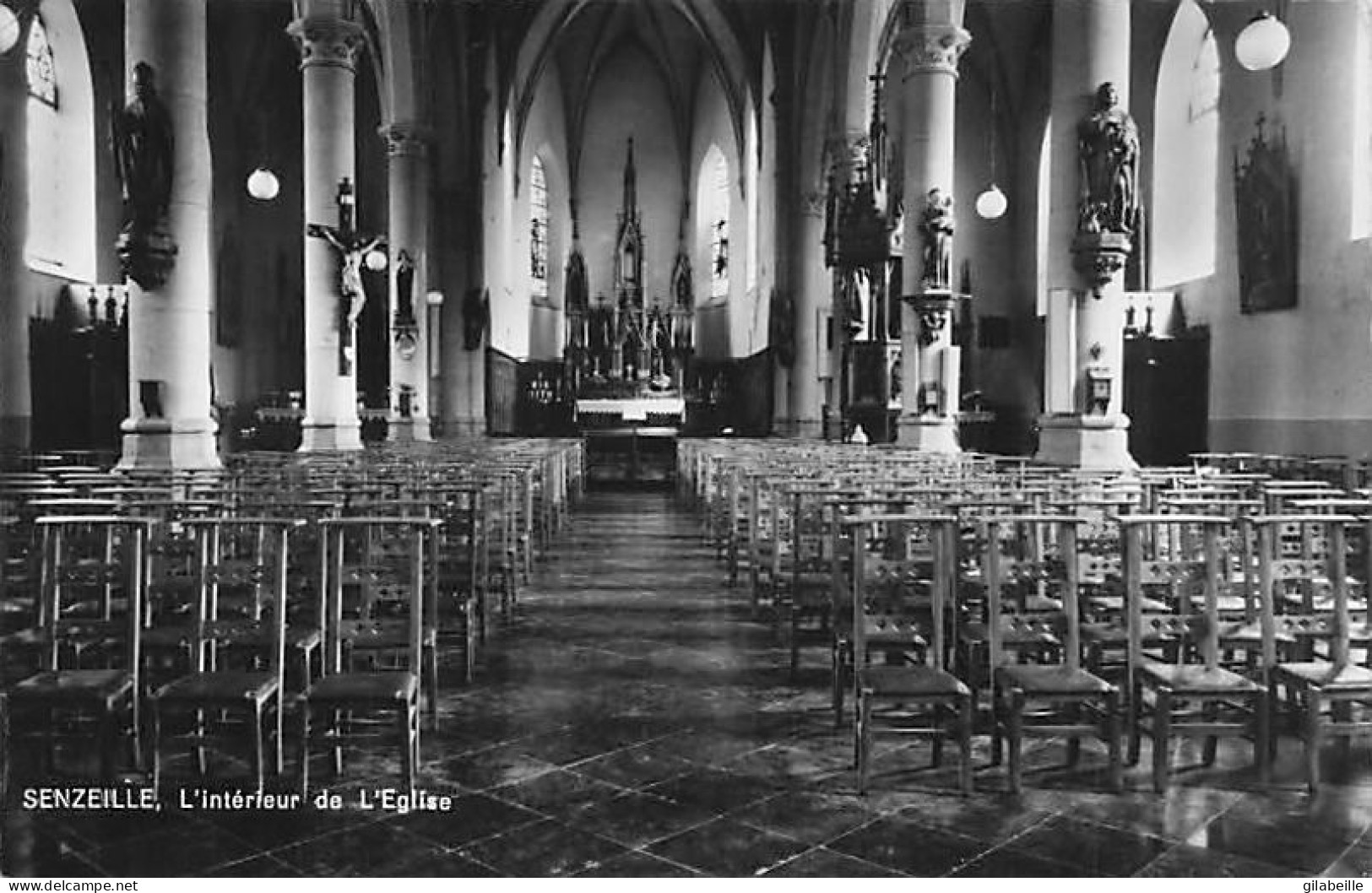 SENZEILLE - SENZEILLES -  Interieur De L'église - Cerfontaine