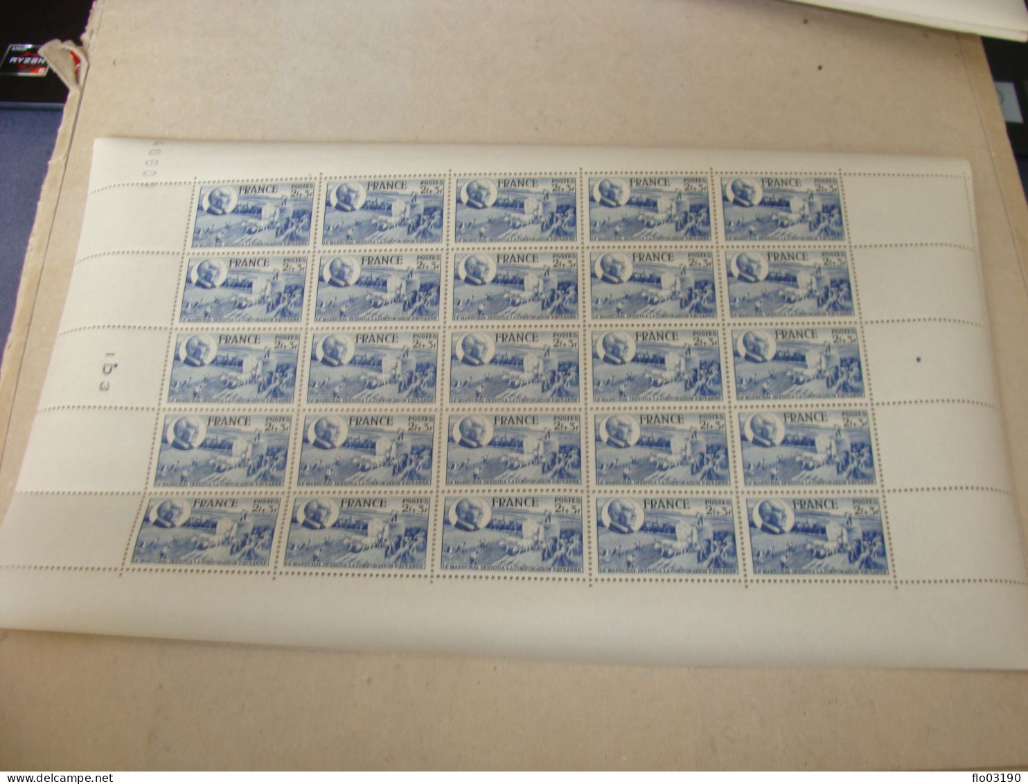 N° 607 En Feuille  De  25 Timbres Entières Neuves - Full Sheets